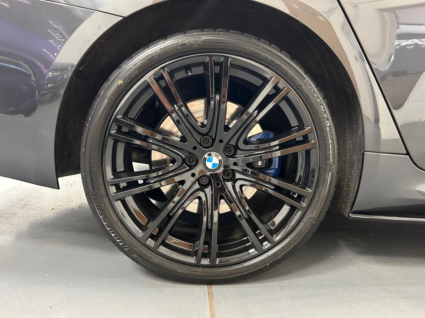 BMW 5 Series 3.0 530d M Sport Touring 5dr Diesel Auto xDrive Euro 6 (s/s) (265 ps)