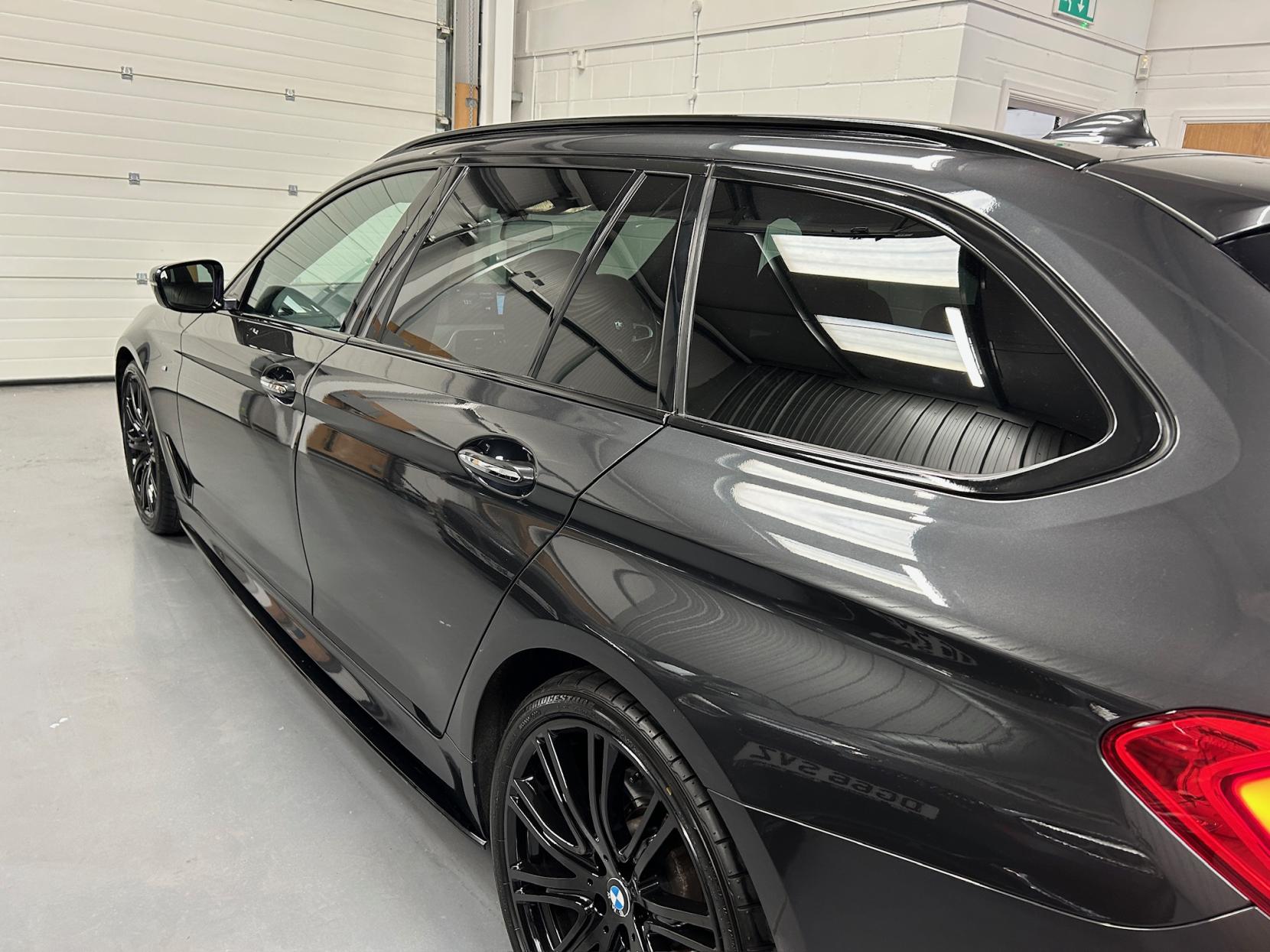 BMW 5 Series 3.0 530d M Sport Touring 5dr Diesel Auto xDrive Euro 6 (s/s) (265 ps)