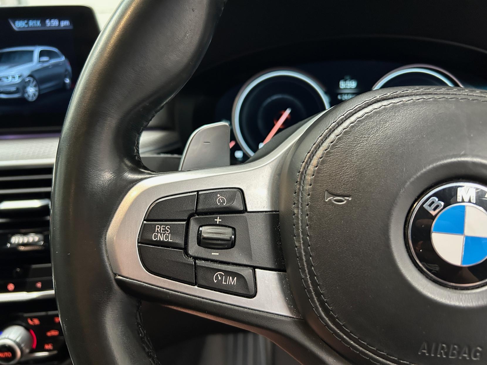 BMW 5 Series 3.0 530d M Sport Touring 5dr Diesel Auto xDrive Euro 6 (s/s) (265 ps)