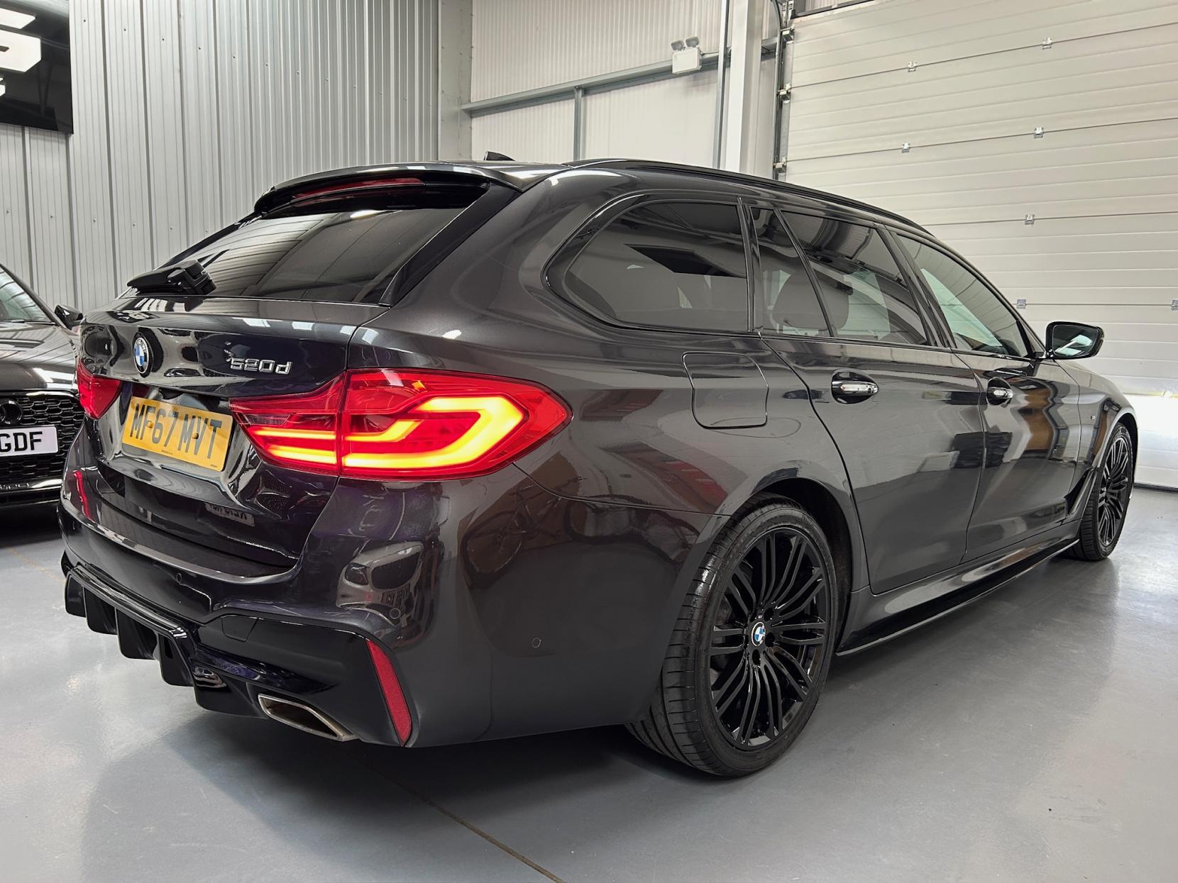 BMW 5 Series 2.0 520d M Sport Touring 5dr Diesel Auto Euro 6 (s/s) (190 ps)