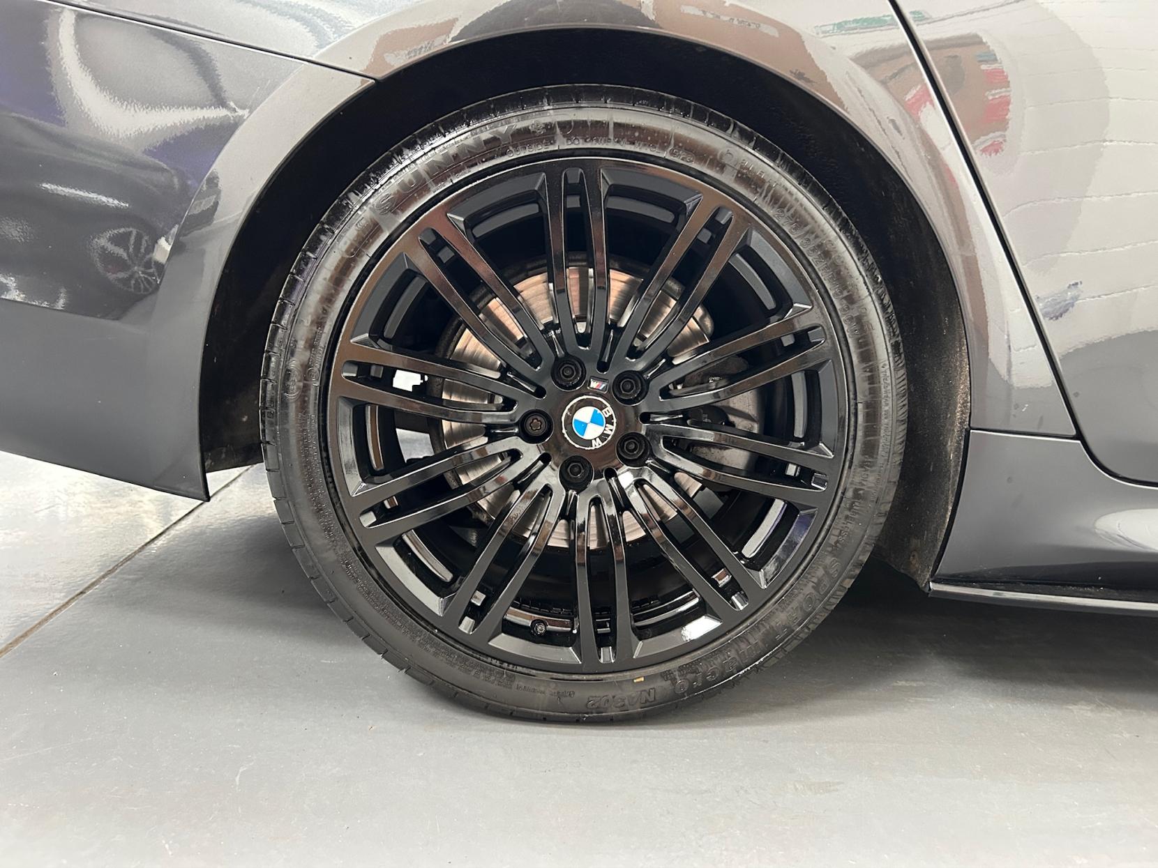BMW 5 Series 2.0 520d M Sport Touring 5dr Diesel Auto Euro 6 (s/s) (190 ps)