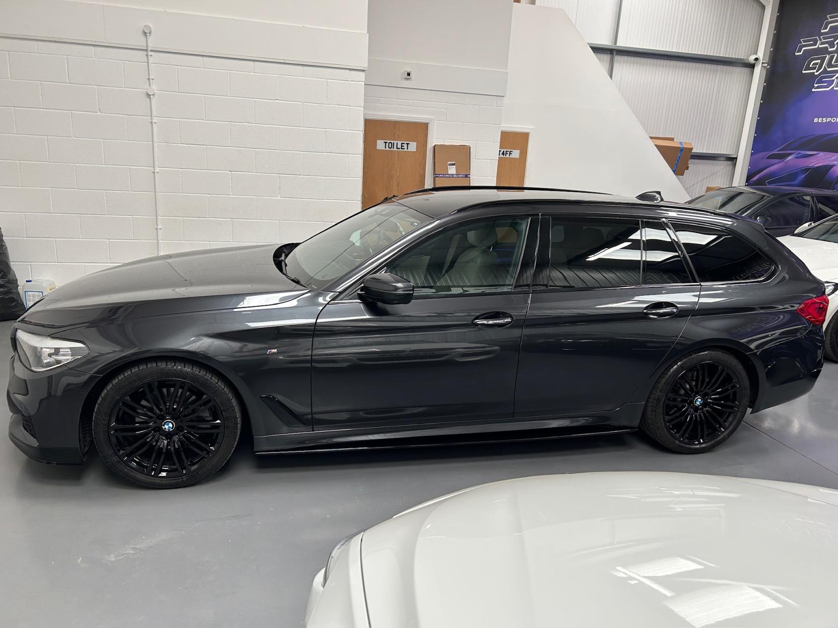 BMW 5 Series 2.0 520d M Sport Touring 5dr Diesel Auto Euro 6 (s/s) (190 ps)