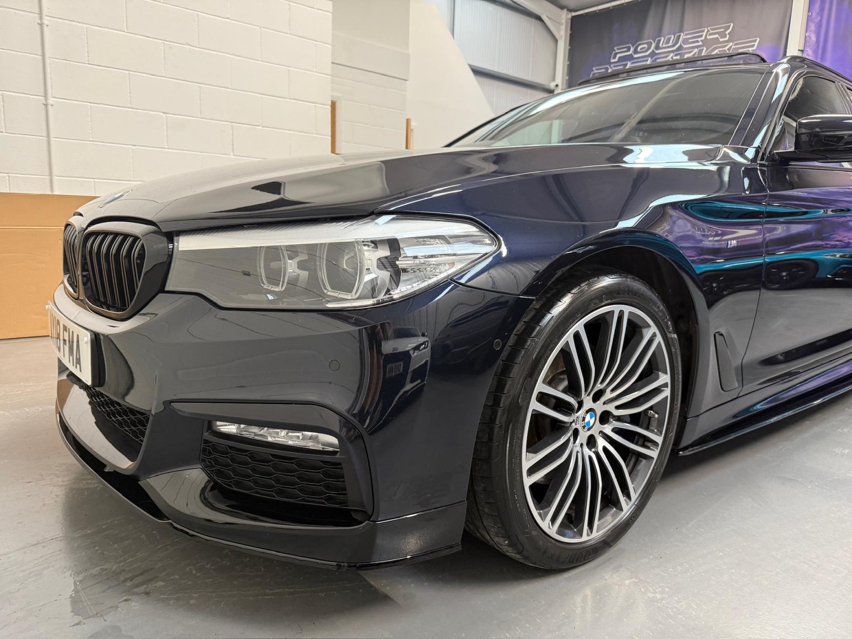BMW 5 Series 3.0 530d M Sport Touring 5dr Diesel Auto Euro 6 (s/s) (265 ps)