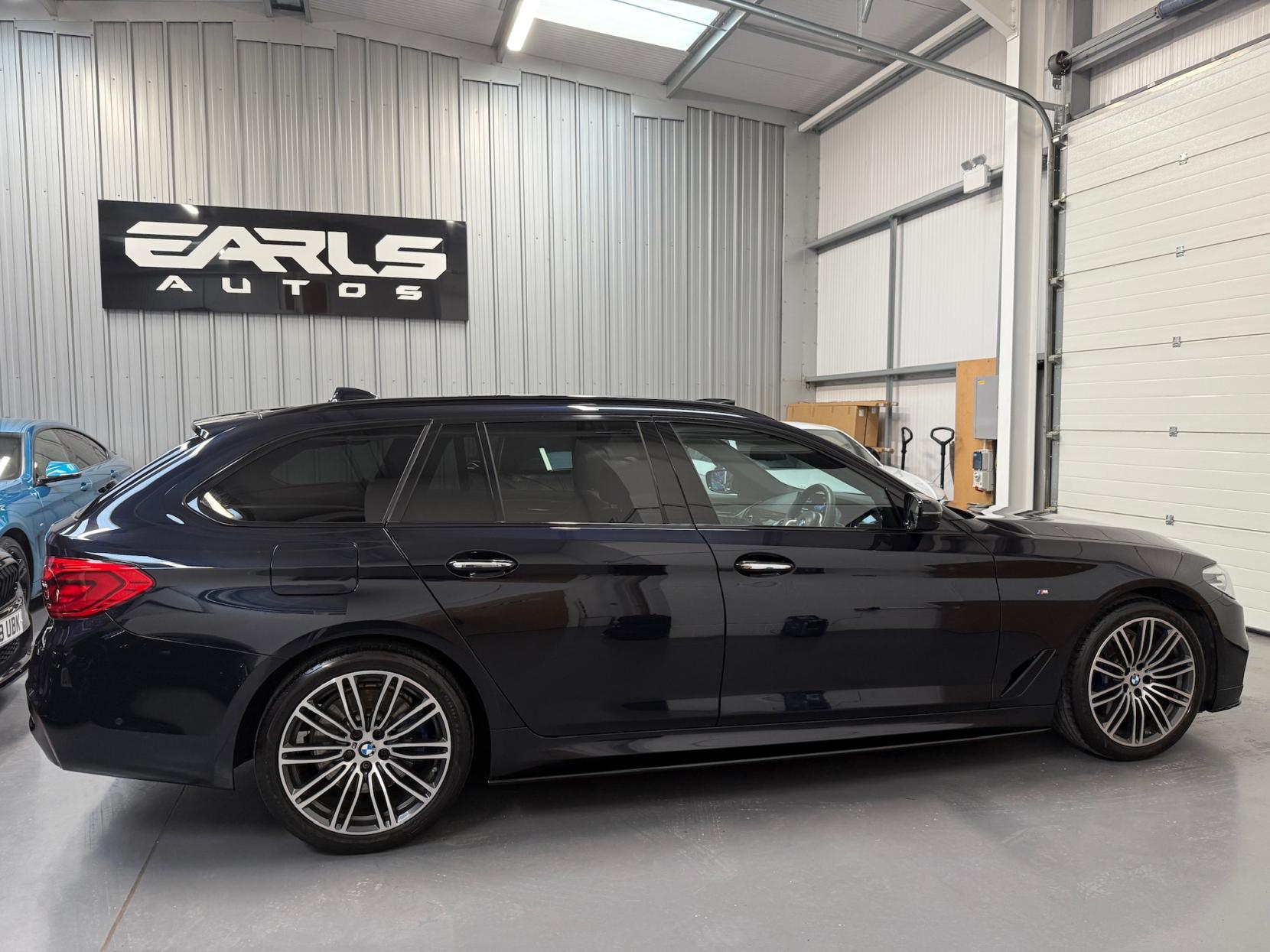 BMW 5 Series 3.0 530d M Sport Touring 5dr Diesel Auto Euro 6 (s/s) (265 ps)