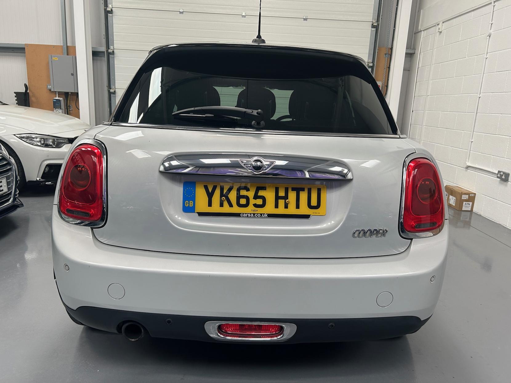 MINI Hatch 1.5 Cooper Hatchback 5dr Petrol Auto Euro 6 (s/s) (136 ps)