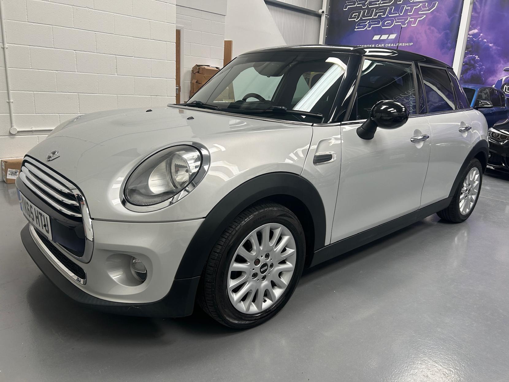 MINI Hatch 1.5 Cooper Hatchback 5dr Petrol Auto Euro 6 (s/s) (136 ps)