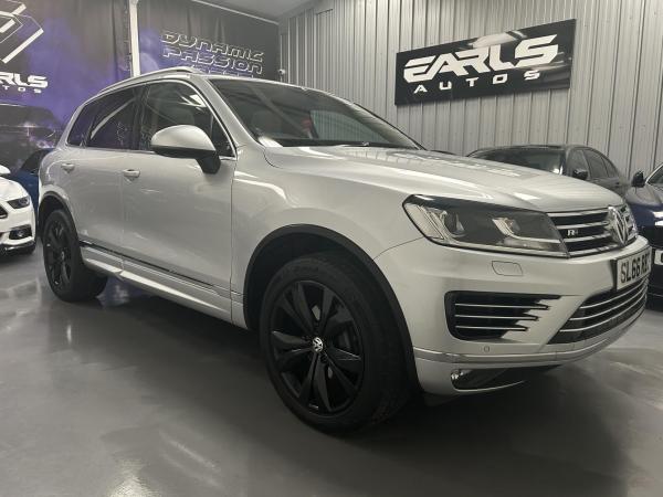 Volkswagen Touareg 3.0 TDI V6 BlueMotion Tech R-Line SUV 5dr Diesel Tiptronic 4WD Euro 6 (s/s) (262 ps)