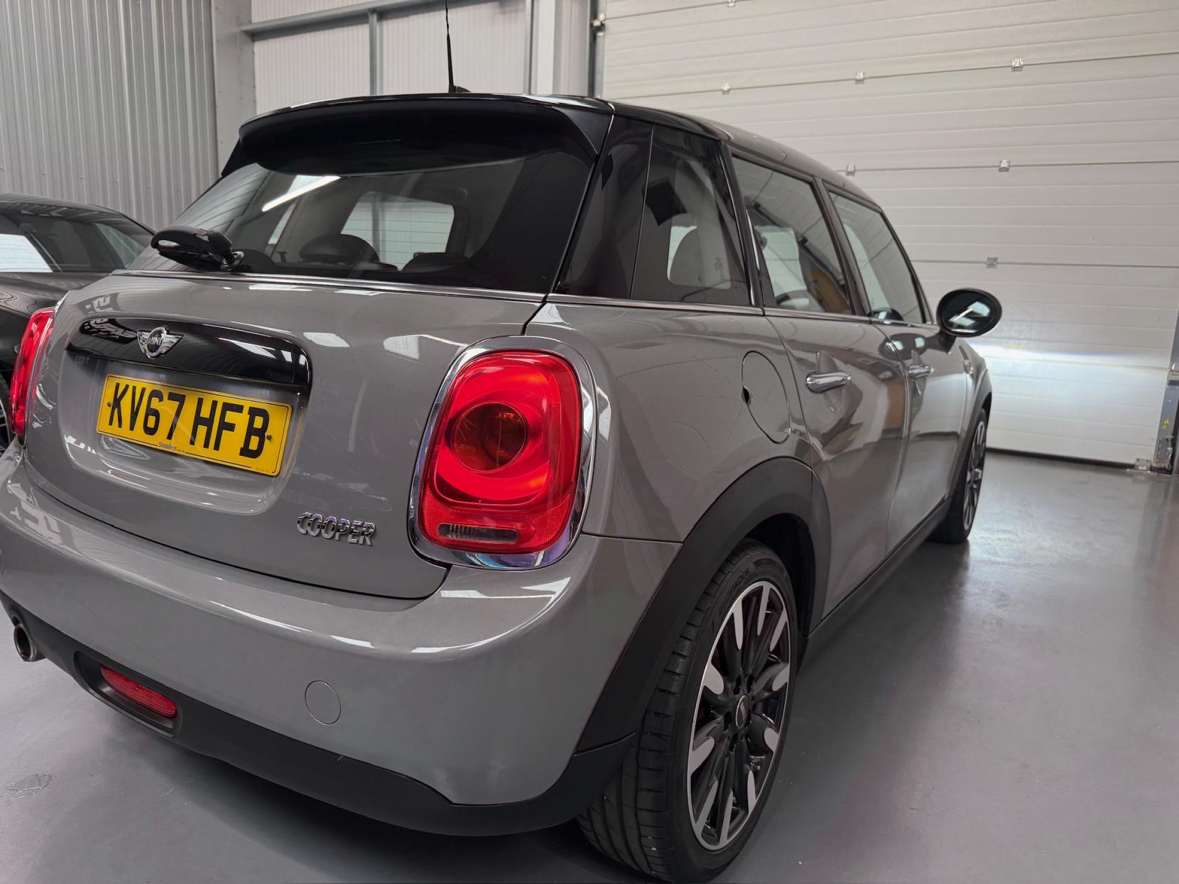 MINI Hatch 1.5 Cooper Hatchback 5dr Petrol Manual Euro 6 (s/s) (136 ps)
