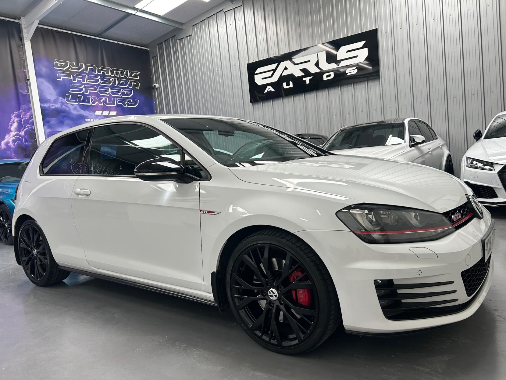 Volkswagen Golf 2.0 TSI BlueMotion Tech GTI Performance Hatchback 3dr Petrol Manual Euro 6 (s/s) (230 ps)