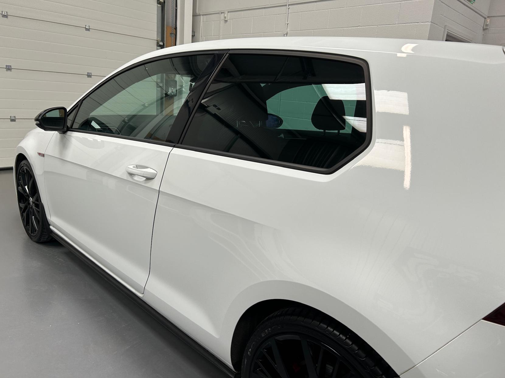 Volkswagen Golf 2.0 TSI BlueMotion Tech GTI Performance Hatchback 3dr Petrol Manual Euro 6 (s/s) (230 ps)