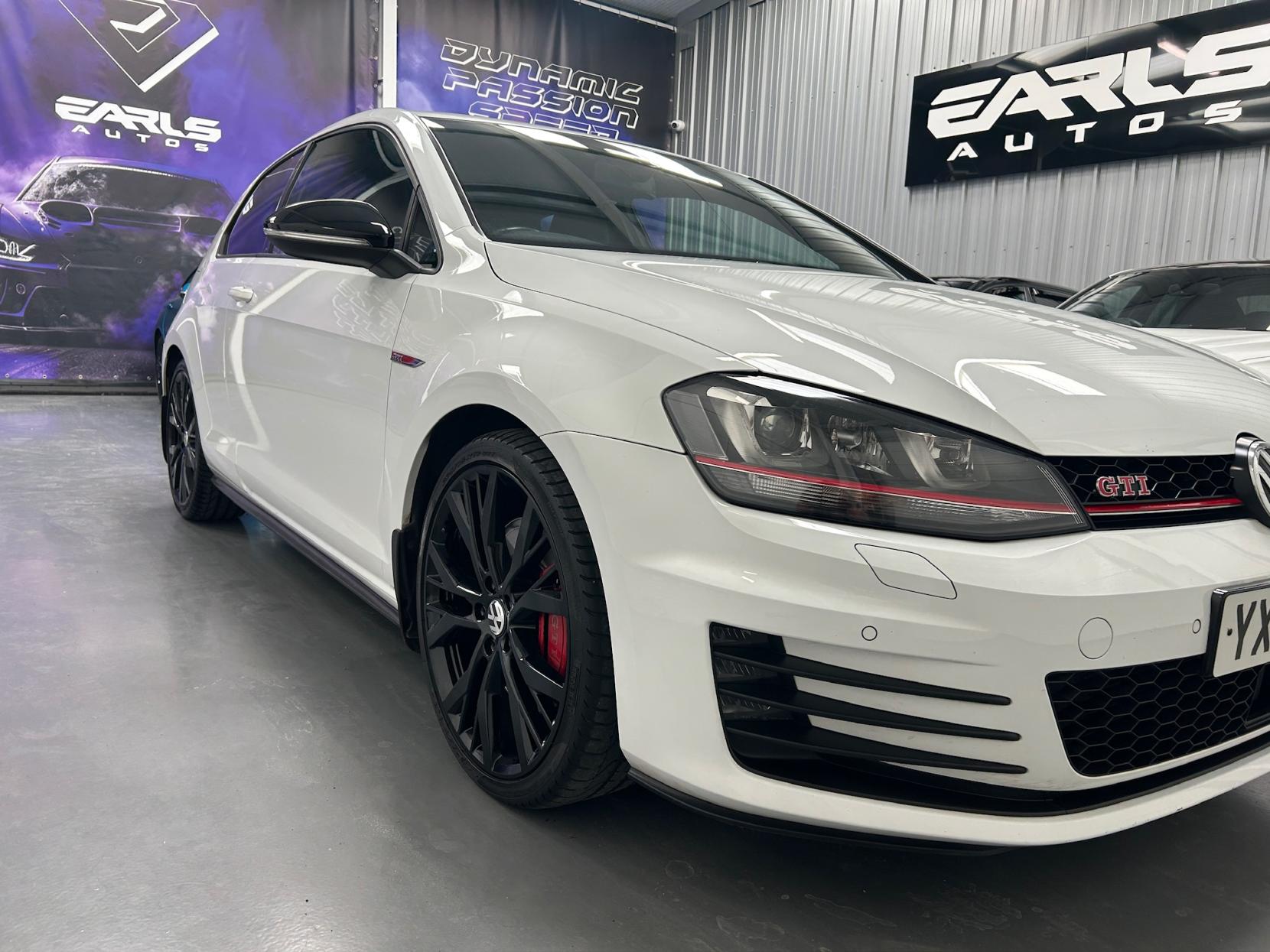 Volkswagen Golf 2.0 TSI BlueMotion Tech GTI Performance Hatchback 3dr Petrol Manual Euro 6 (s/s) (230 ps)