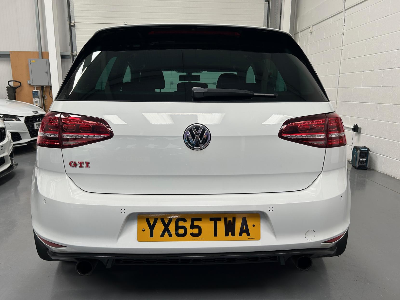 Volkswagen Golf 2.0 TSI BlueMotion Tech GTI Performance Hatchback 3dr Petrol Manual Euro 6 (s/s) (230 ps)