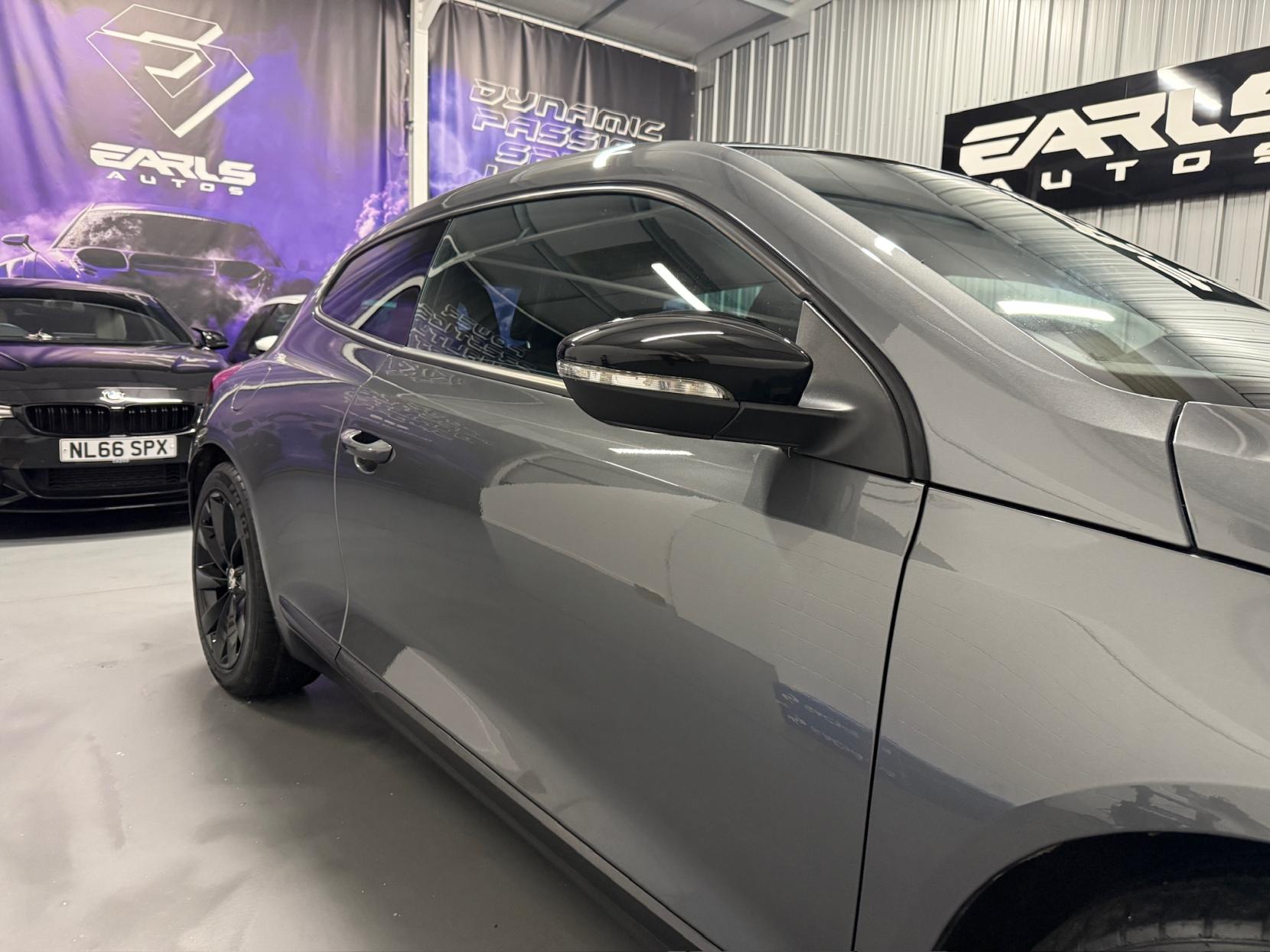 Volkswagen Scirocco 2.0 TSI GT Hatchback 3dr Petrol DSG Euro 5 (Leather, Nav) (210 ps)