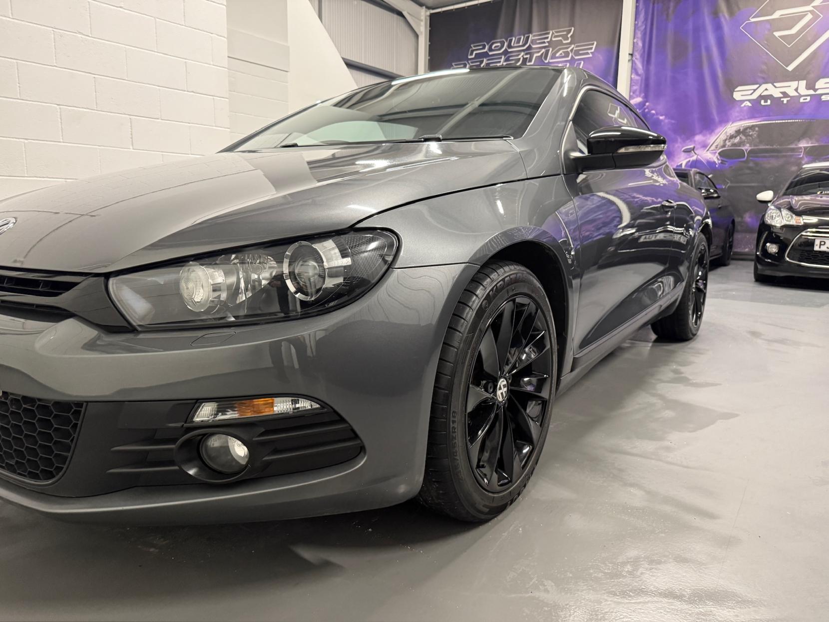 Volkswagen Scirocco 2.0 TSI GT Hatchback 3dr Petrol DSG Euro 5 (Leather, Nav) (210 ps)