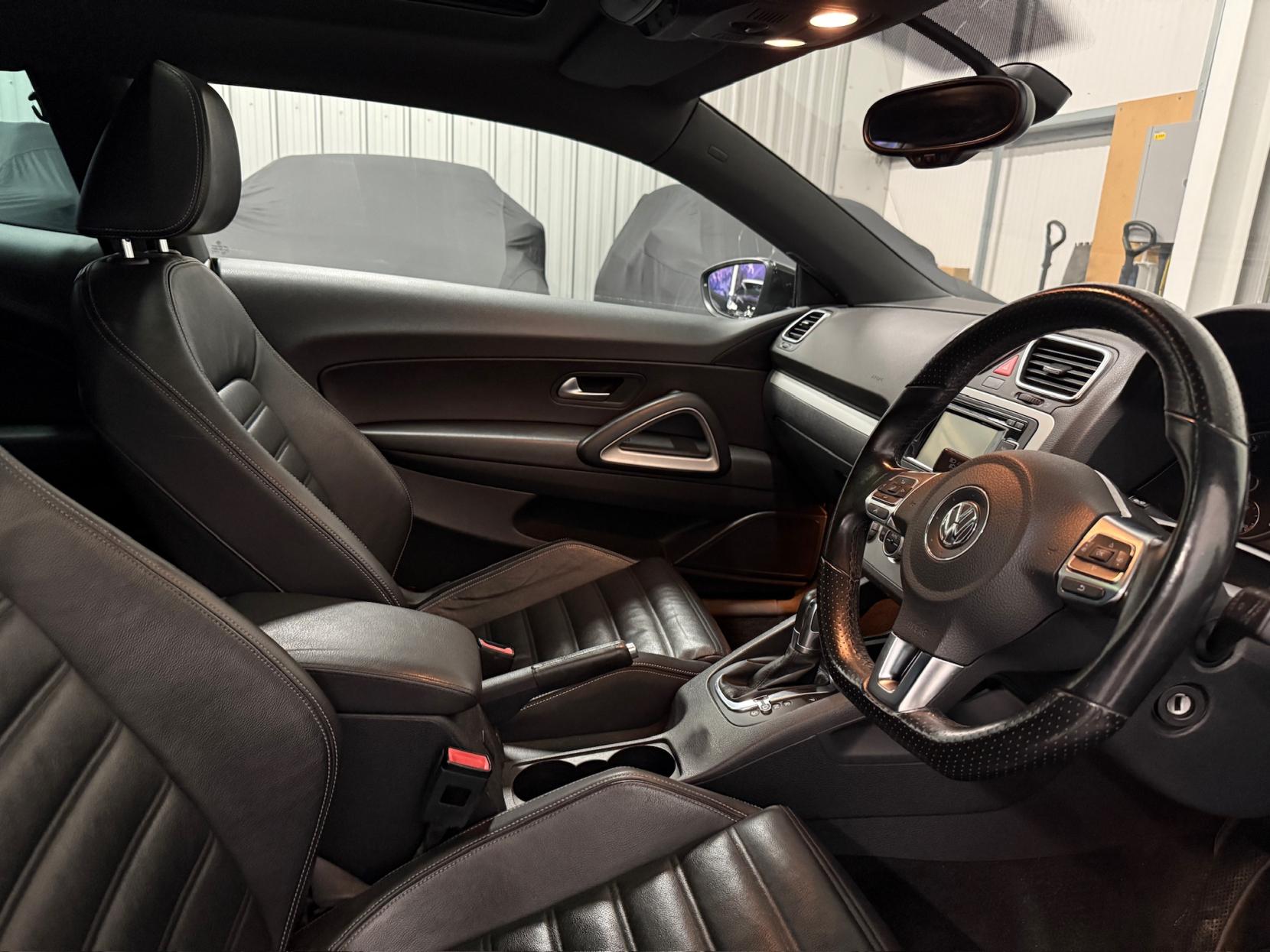 Volkswagen Scirocco 2.0 TSI GT Hatchback 3dr Petrol DSG Euro 5 (Leather, Nav) (210 ps)