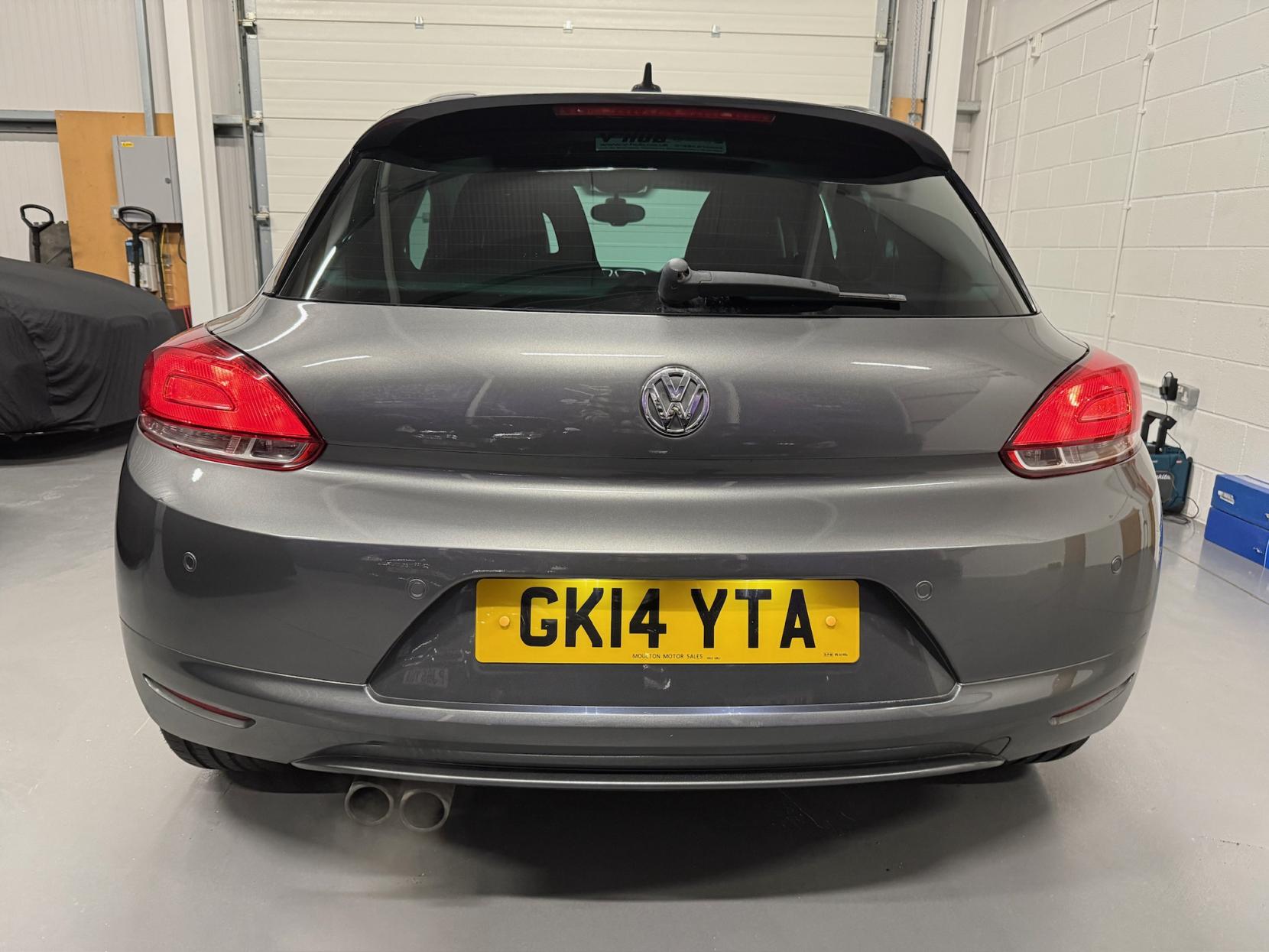 Volkswagen Scirocco 2.0 TSI GT Hatchback 3dr Petrol DSG Euro 5 (Leather, Nav) (210 ps)