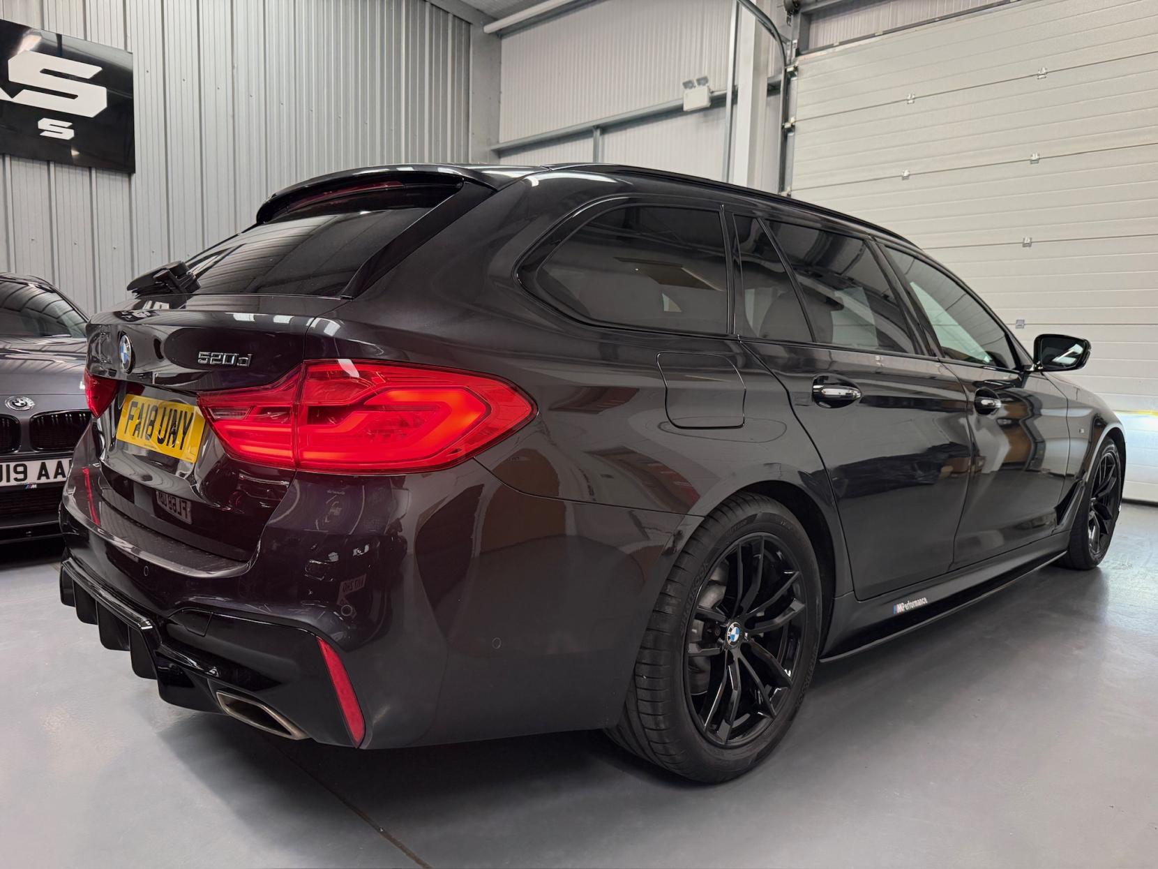 BMW 5 Series 2.0 520d M Sport Touring 5dr Diesel Auto Euro 6 (s/s) (190 ps)