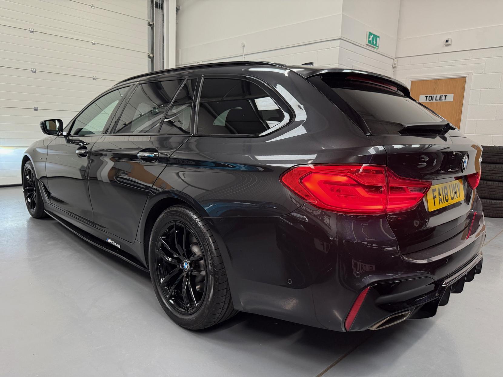 BMW 5 Series 2.0 520d M Sport Touring 5dr Diesel Auto Euro 6 (s/s) (190 ps)