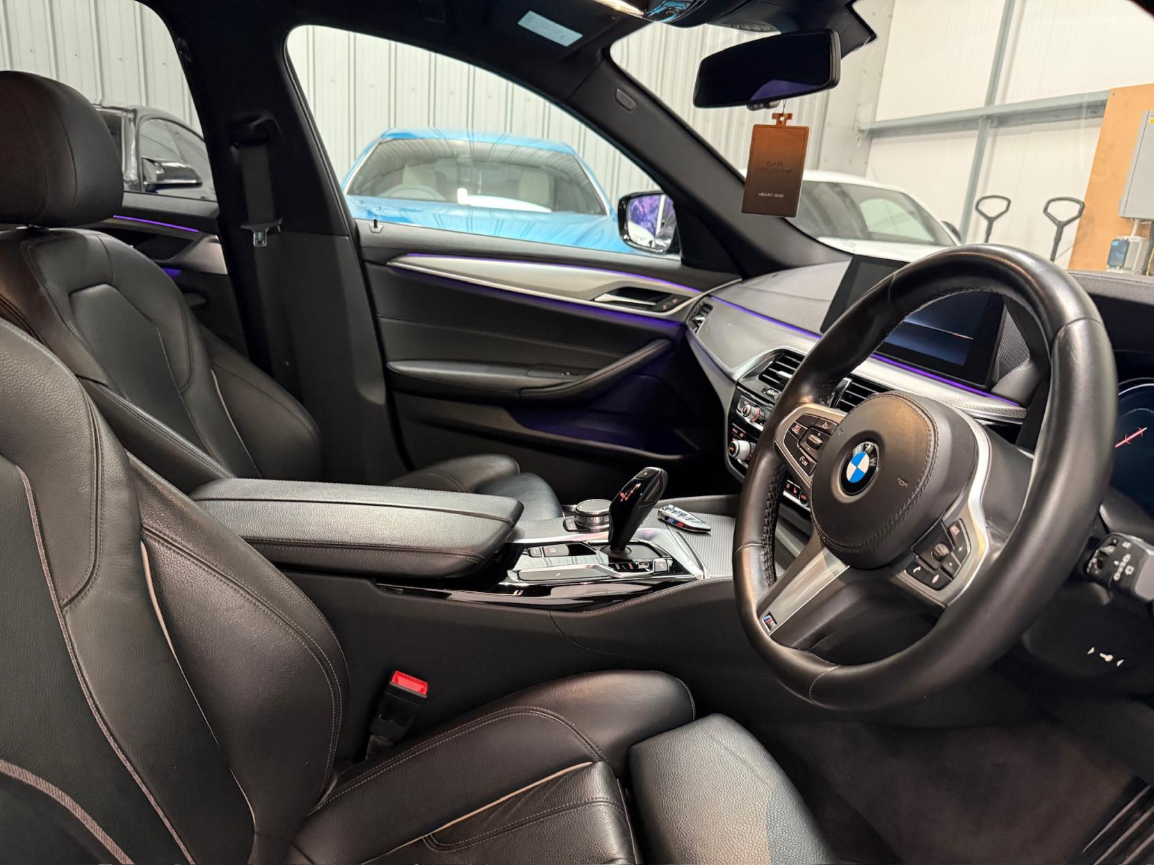 BMW 5 Series 2.0 520d M Sport Touring 5dr Diesel Auto Euro 6 (s/s) (190 ps)