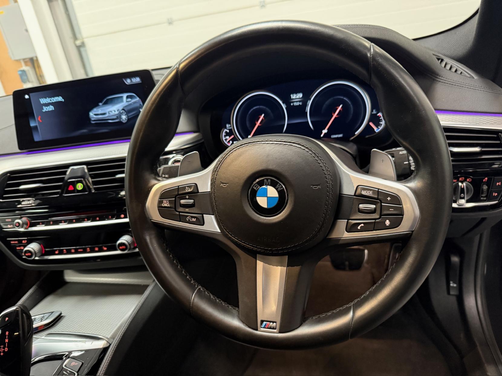 BMW 5 Series 2.0 520d M Sport Touring 5dr Diesel Auto Euro 6 (s/s) (190 ps)