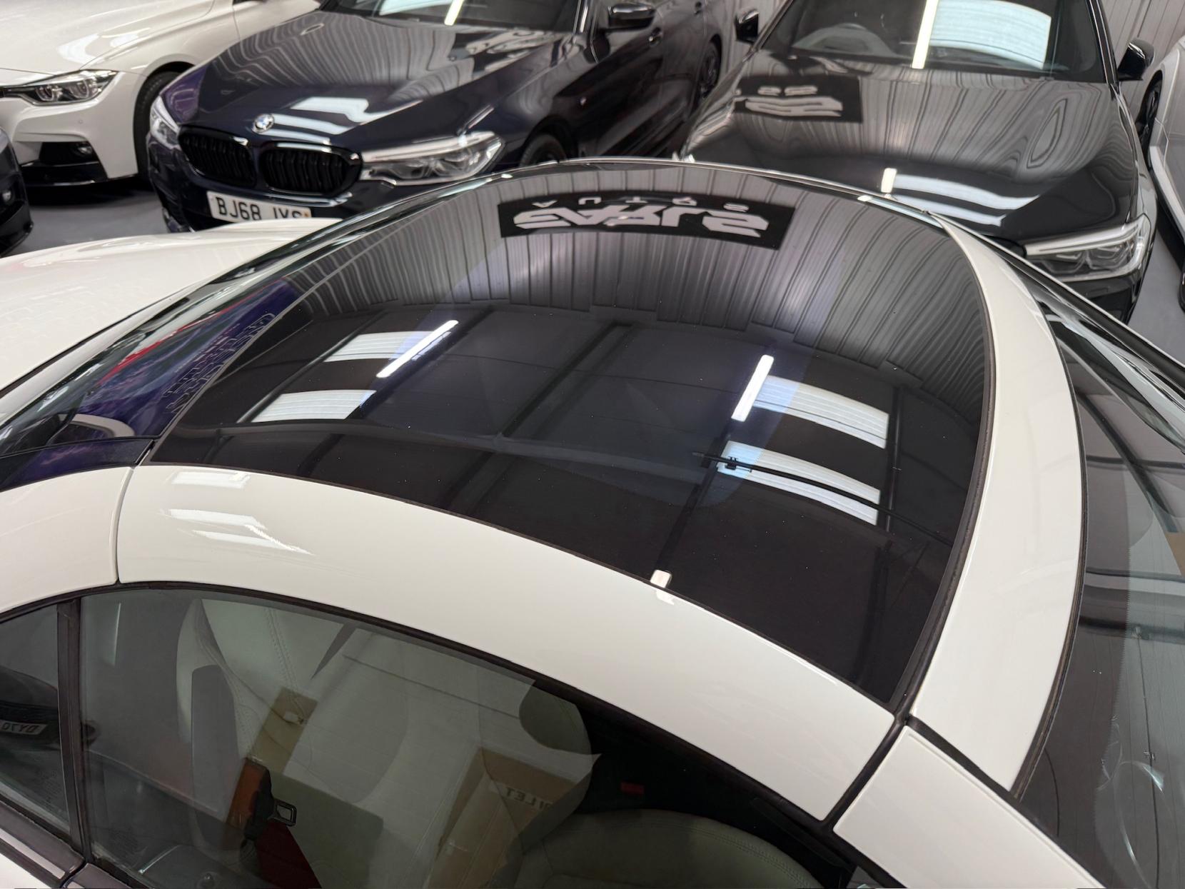 Mercedes-Benz SLC 2.1 SLC250d AMG Line Convertible 2dr Diesel G-Tronic Euro 6 (s/s) (204 ps)
