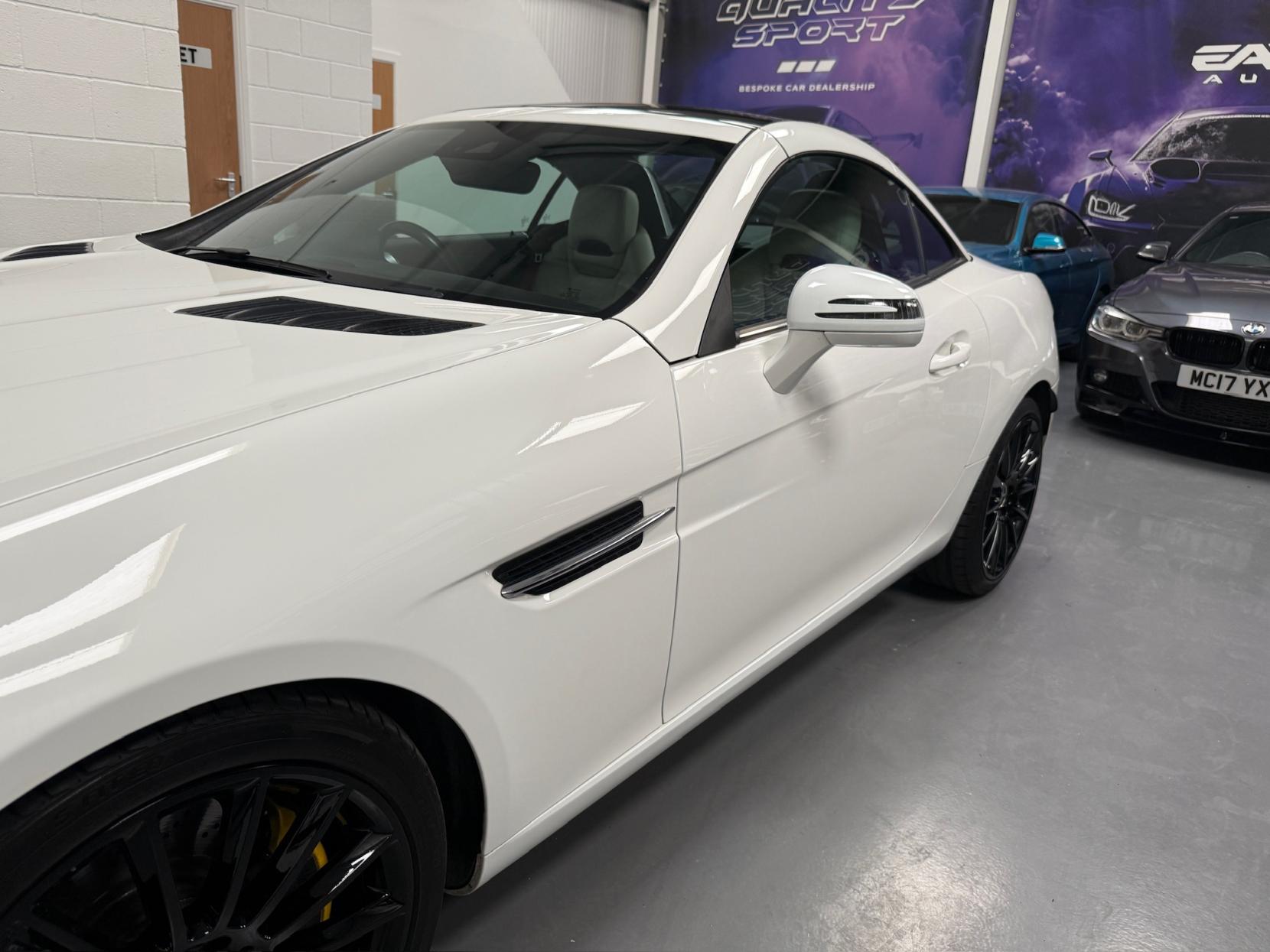 Mercedes-Benz SLC 2.1 SLC250d AMG Line Convertible 2dr Diesel G-Tronic Euro 6 (s/s) (204 ps)