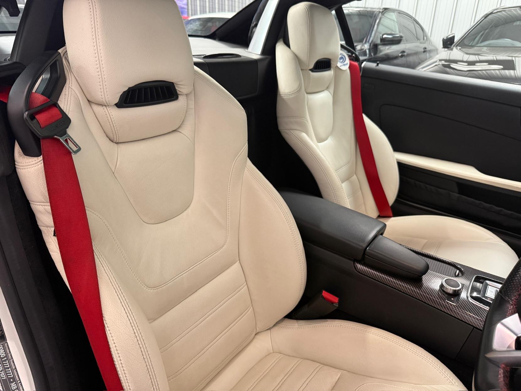 Mercedes-Benz SLC 2.1 SLC250d AMG Line Convertible 2dr Diesel G-Tronic Euro 6 (s/s) (204 ps)
