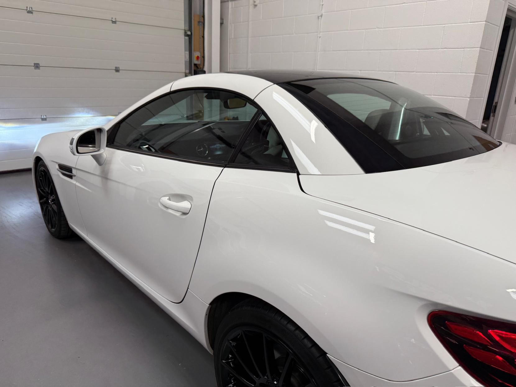 Mercedes-Benz SLC 2.1 SLC250d AMG Line Convertible 2dr Diesel G-Tronic Euro 6 (s/s) (204 ps)