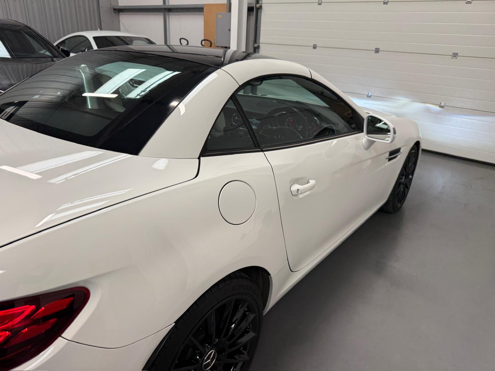 Mercedes-Benz SLC 2.1 SLC250d AMG Line Convertible 2dr Diesel G-Tronic Euro 6 (s/s) (204 ps)