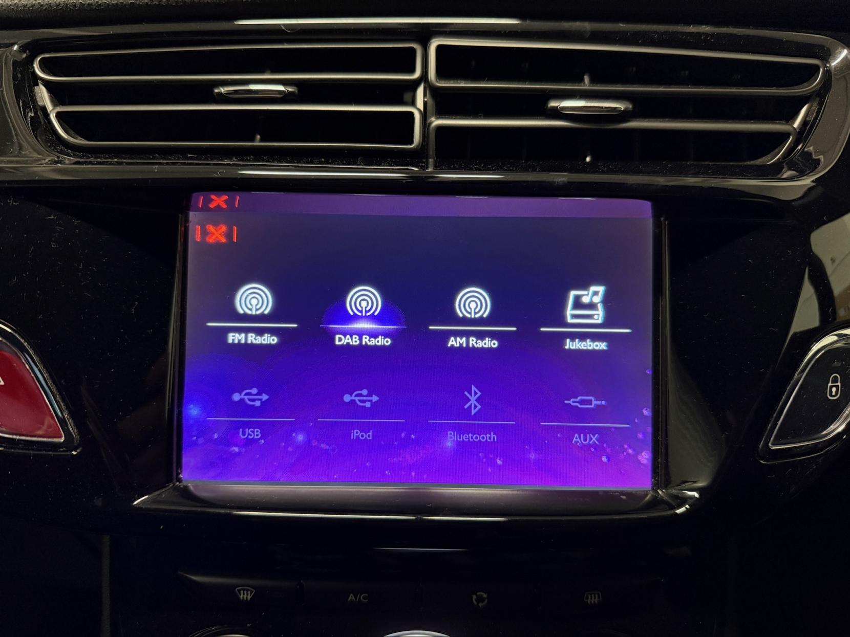 DS AUTOMOBILES DS 3 1.6 BlueHDi DStyle Nav Hatchback 3dr Diesel Manual Euro 6 (s/s) (100 ps)