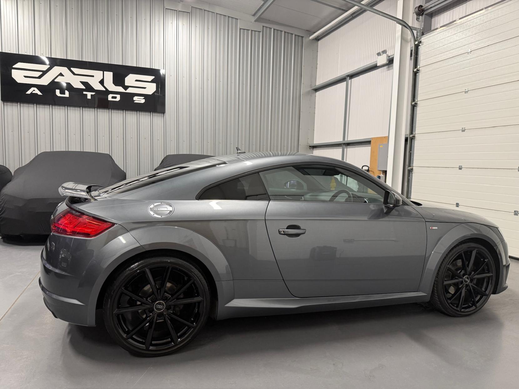 Audi TT 2.0 TDI Black Edition Coupe 3dr Diesel S Tronic quattro Euro 6 (s/s) (184 ps)