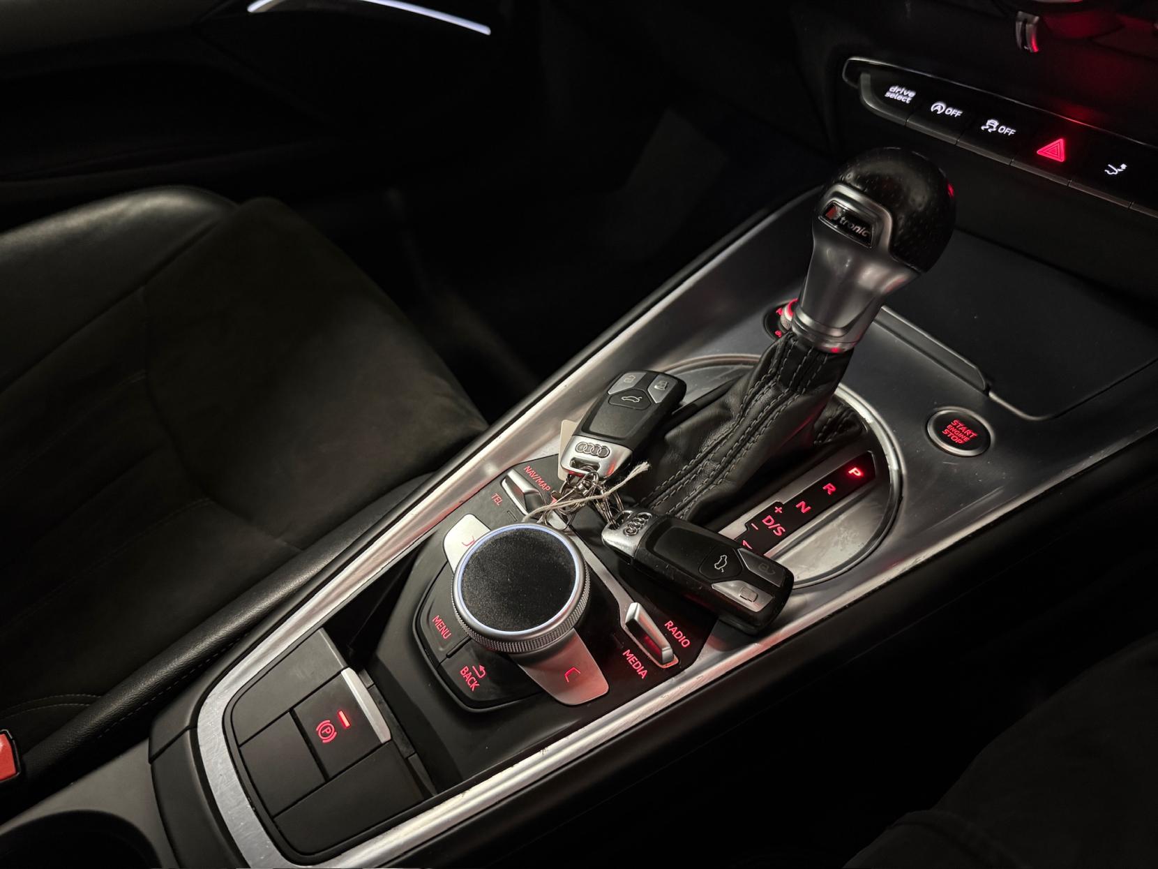 Audi TT 2.0 TDI Black Edition Coupe 3dr Diesel S Tronic quattro Euro 6 (s/s) (184 ps)