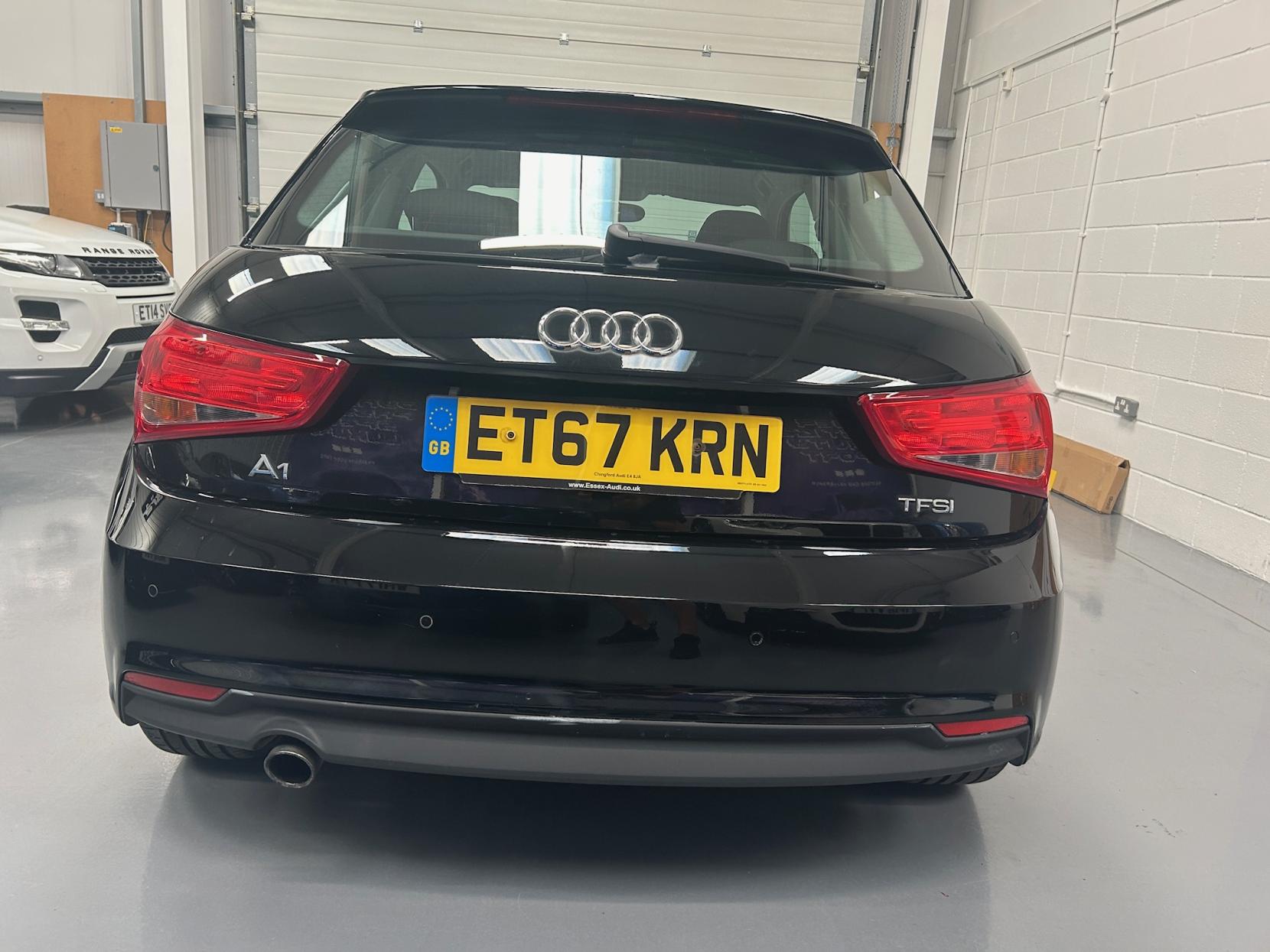 Audi A1 1.0 TFSI Sport Hatchback 3dr Petrol S Tronic Euro 6 (s/s) (95 ps)