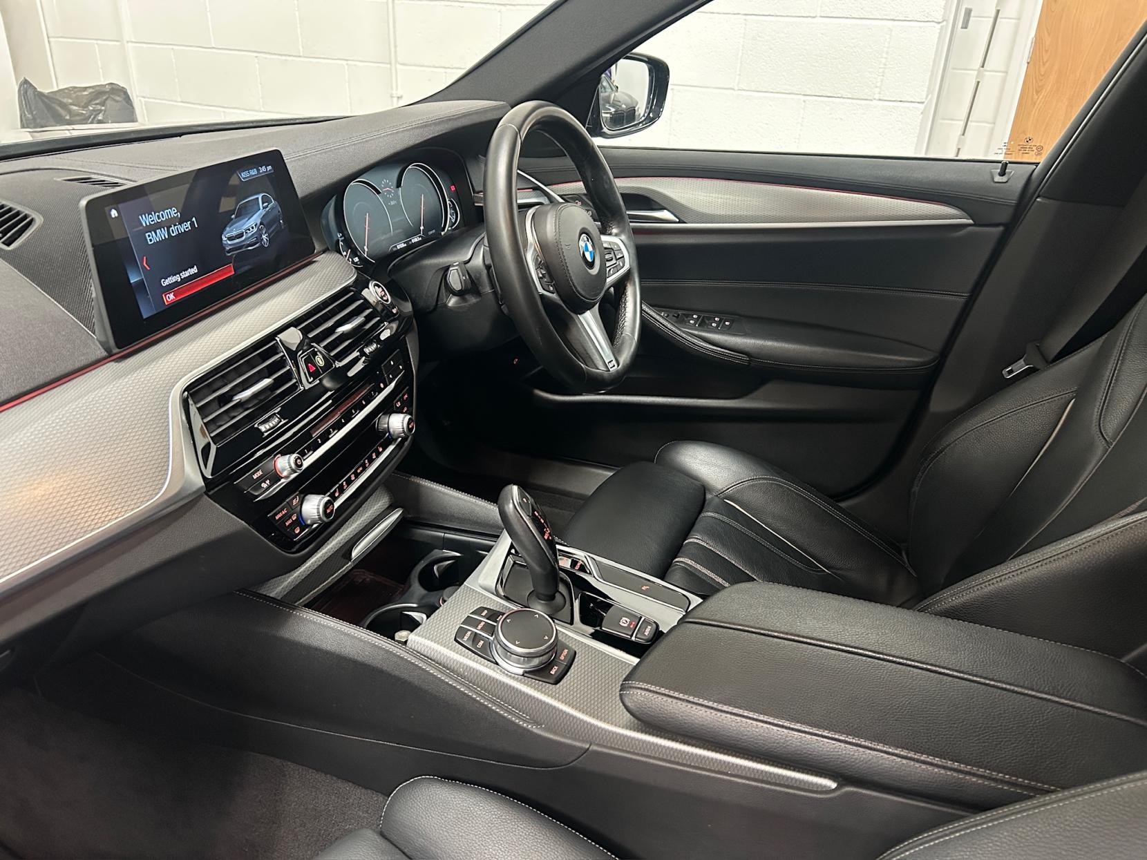 BMW 5 Series 2.0 520d M Sport Saloon 4dr Diesel Auto Euro 6 (s/s) (190 ps)