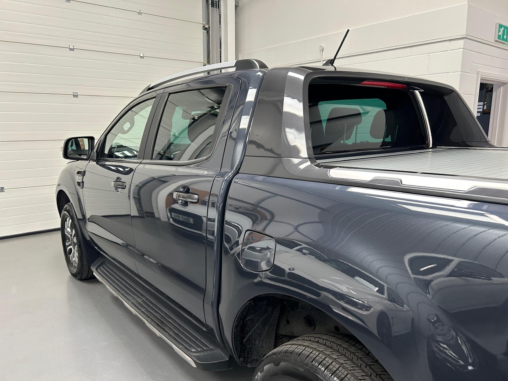 Ford Ranger 2.0 EcoBlue Wildtrak Pickup Double Cab 4dr Diesel Auto 4WD Euro 6 (s/s) (213 ps)