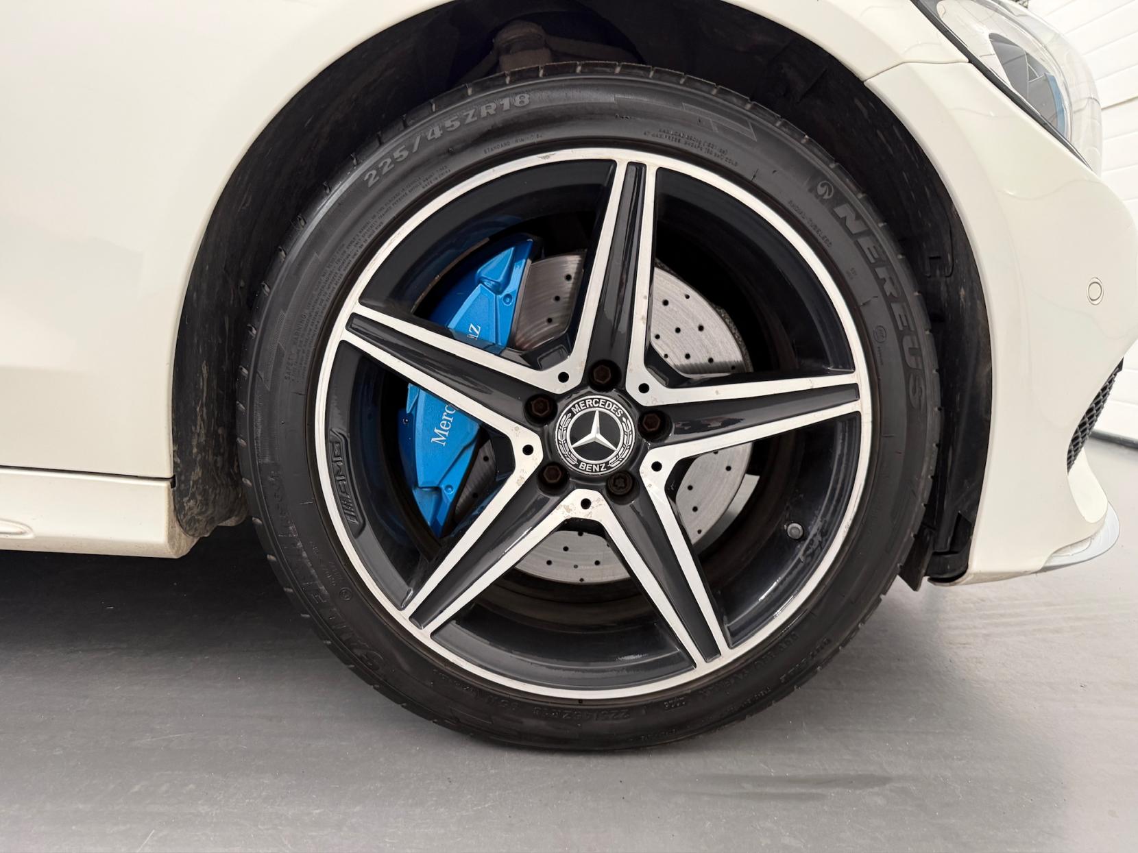 Mercedes-Benz C Class 2.0 C350e 6.4kWh AMG Line Estate 5dr Petrol Plug-in Hybrid G-Tronic+ Euro 6 (s/s) (293 ps)