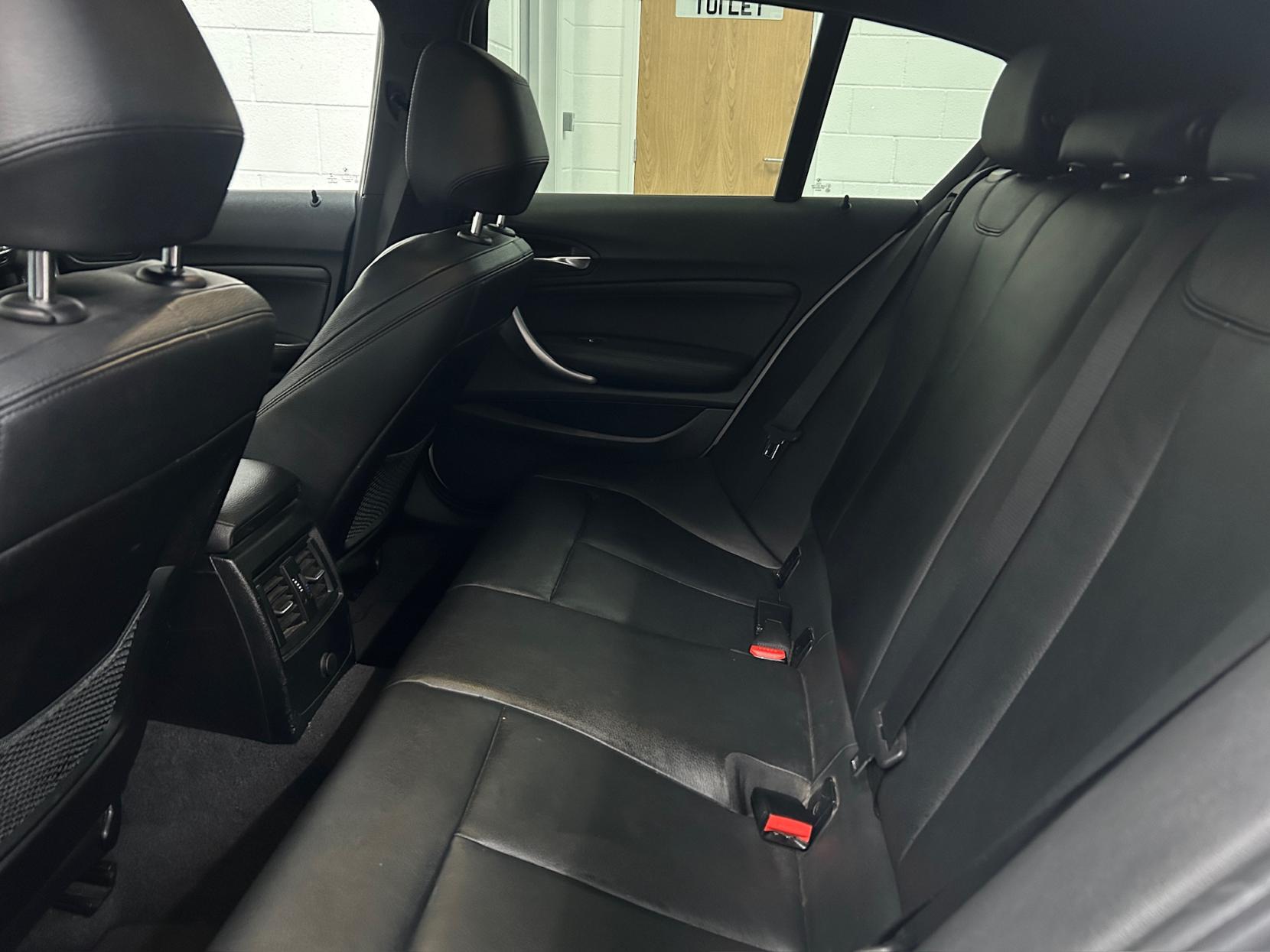 BMW 1 Series 3.0 M135i Hatchback 5dr Petrol Auto Euro 6 (s/s) (326 ps)