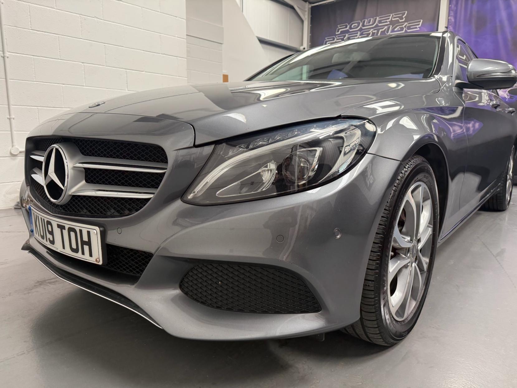 Mercedes-Benz C Class 1.6 C200d Sport Saloon 4dr Diesel G-Tronic+ Euro 6 (s/s) (136 ps)