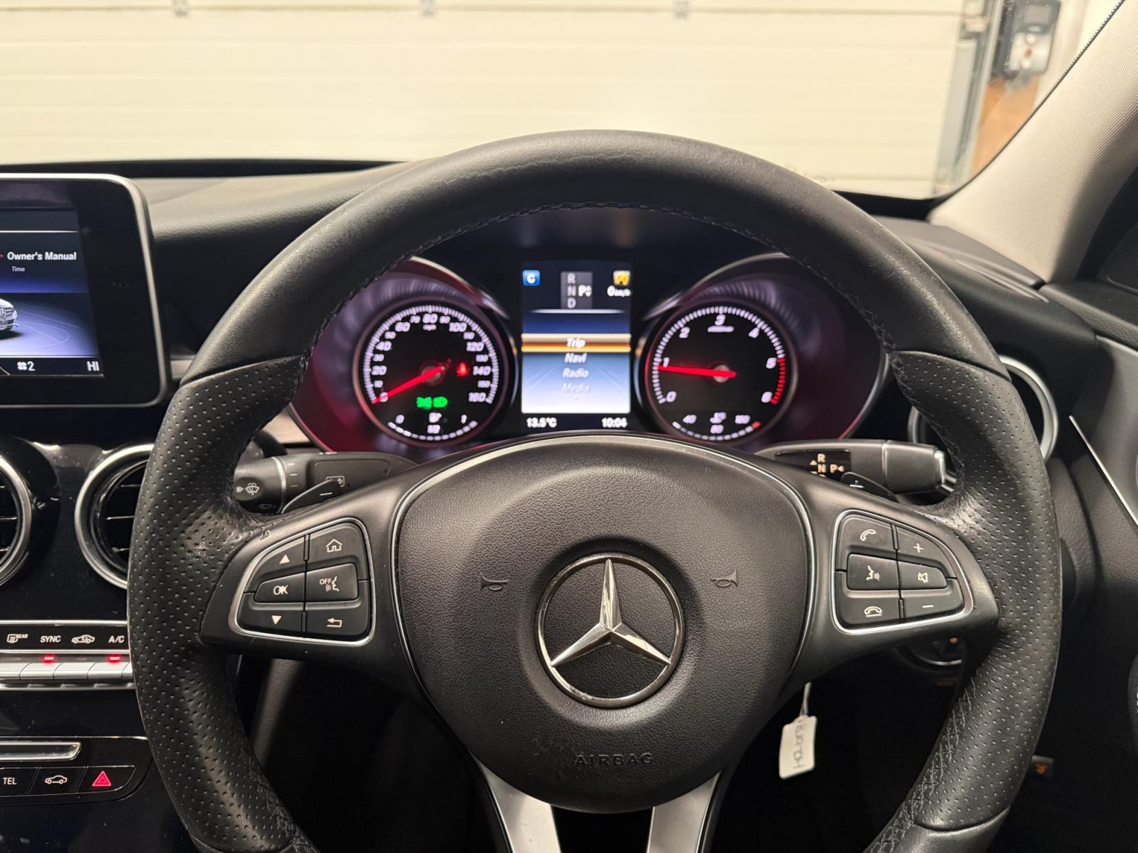 Mercedes-Benz C Class 1.6 C200d Sport Saloon 4dr Diesel G-Tronic+ Euro 6 (s/s) (136 ps)