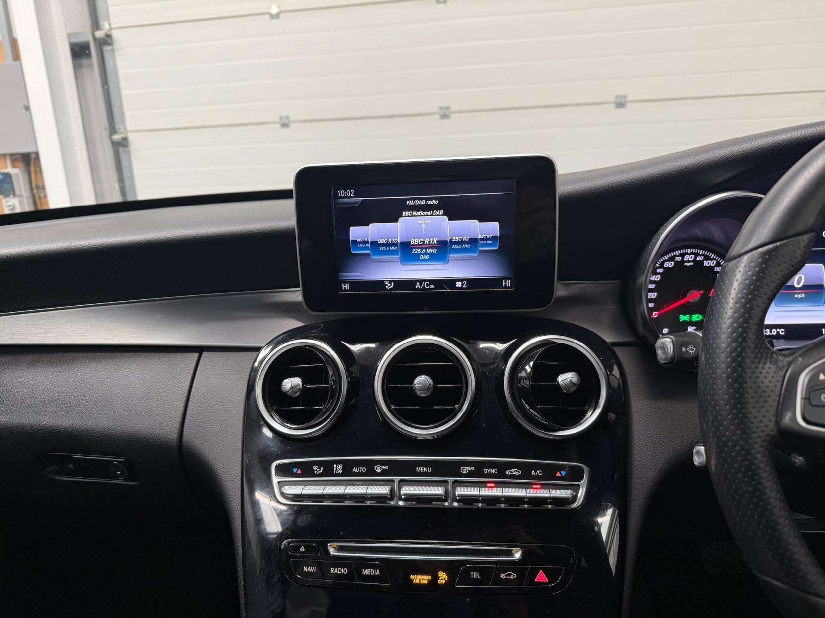 Mercedes-Benz C Class 1.6 C200d Sport Saloon 4dr Diesel G-Tronic+ Euro 6 (s/s) (136 ps)