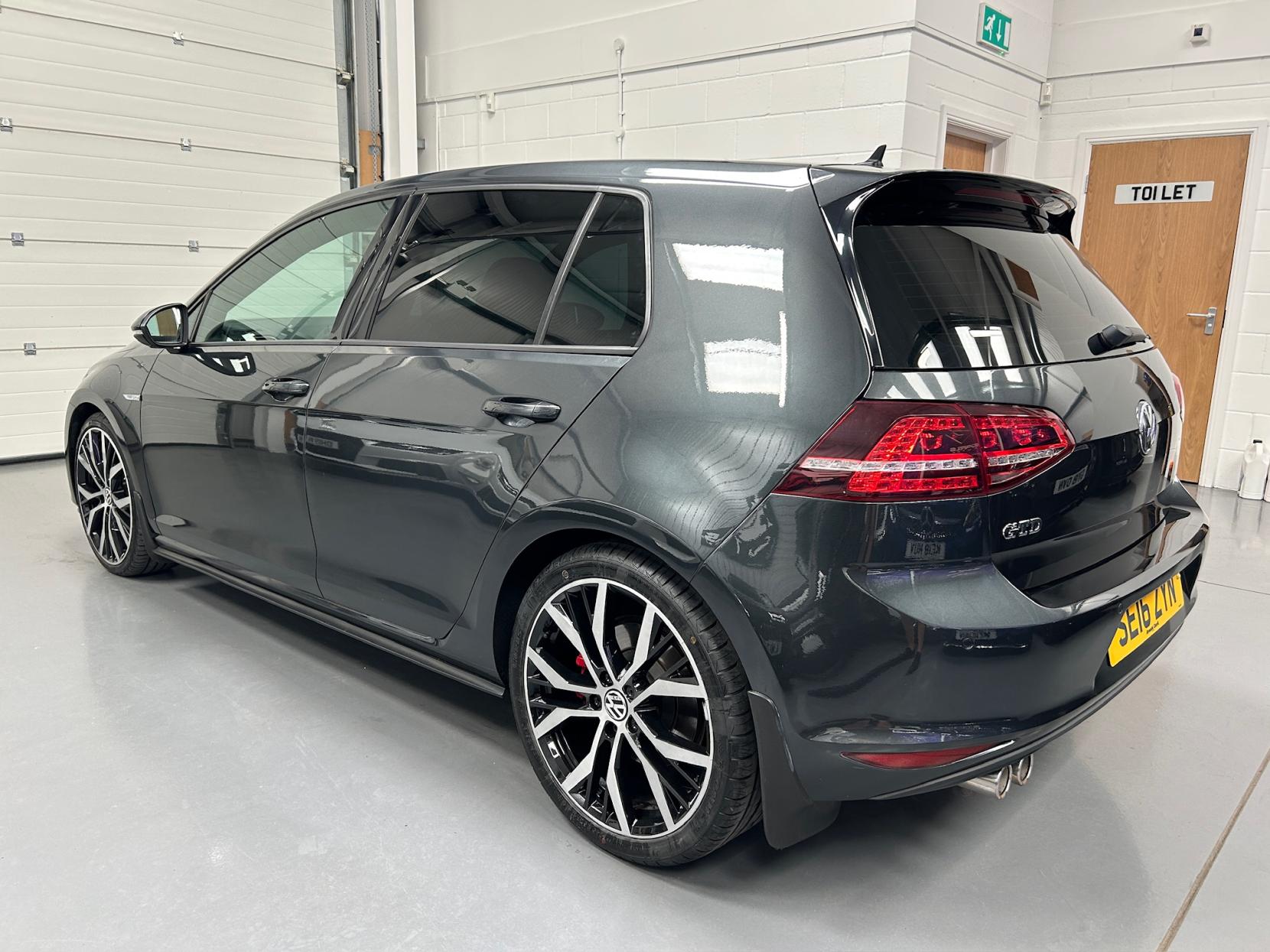 Volkswagen Golf 2.0 TDI BlueMotion Tech GTD Hatchback 5dr Diesel DSG Euro 6 (s/s) (184 ps)