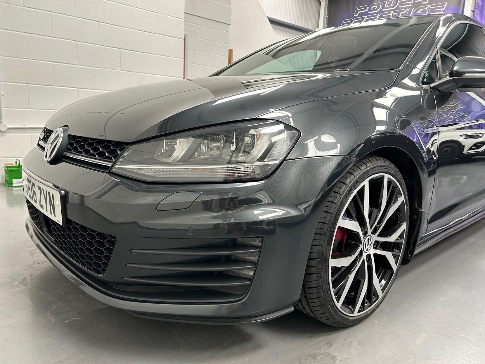 Volkswagen Golf 2.0 TDI BlueMotion Tech GTD Hatchback 5dr Diesel DSG Euro 6 (s/s) (184 ps)
