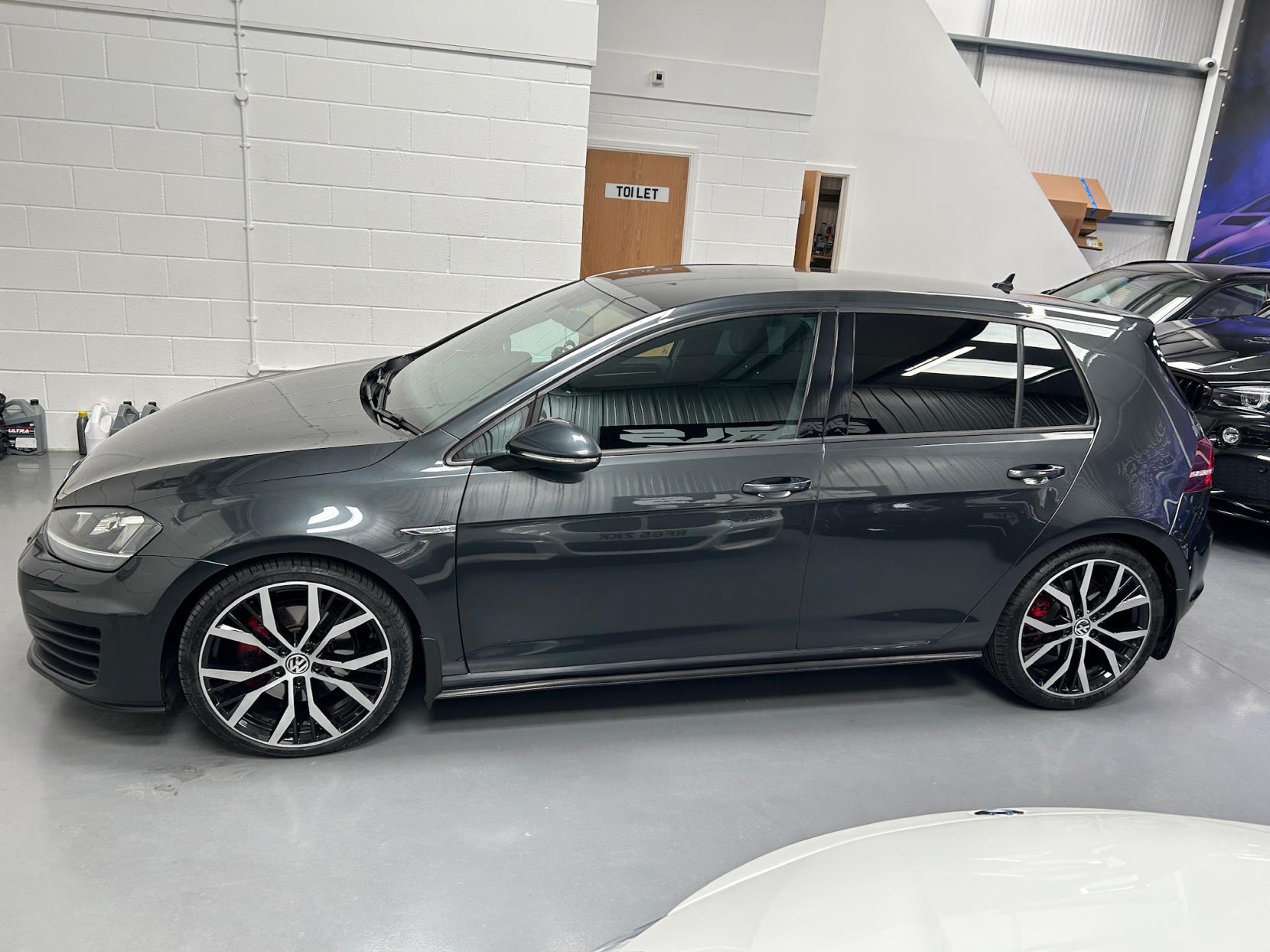 Volkswagen Golf 2.0 TDI BlueMotion Tech GTD Hatchback 5dr Diesel DSG Euro 6 (s/s) (184 ps)