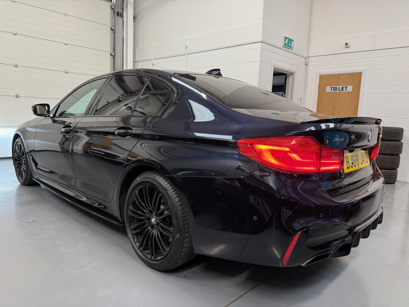 BMW 5 Series 3.0 530d M Sport Saloon 4dr Diesel Auto xDrive Euro 6 (s/s) (265 ps)