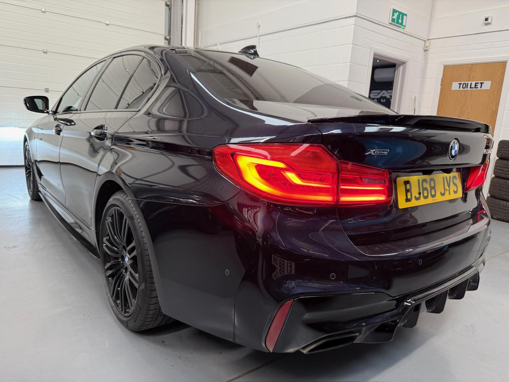 BMW 5 Series 3.0 530d M Sport Saloon 4dr Diesel Auto xDrive Euro 6 (s/s) (265 ps)
