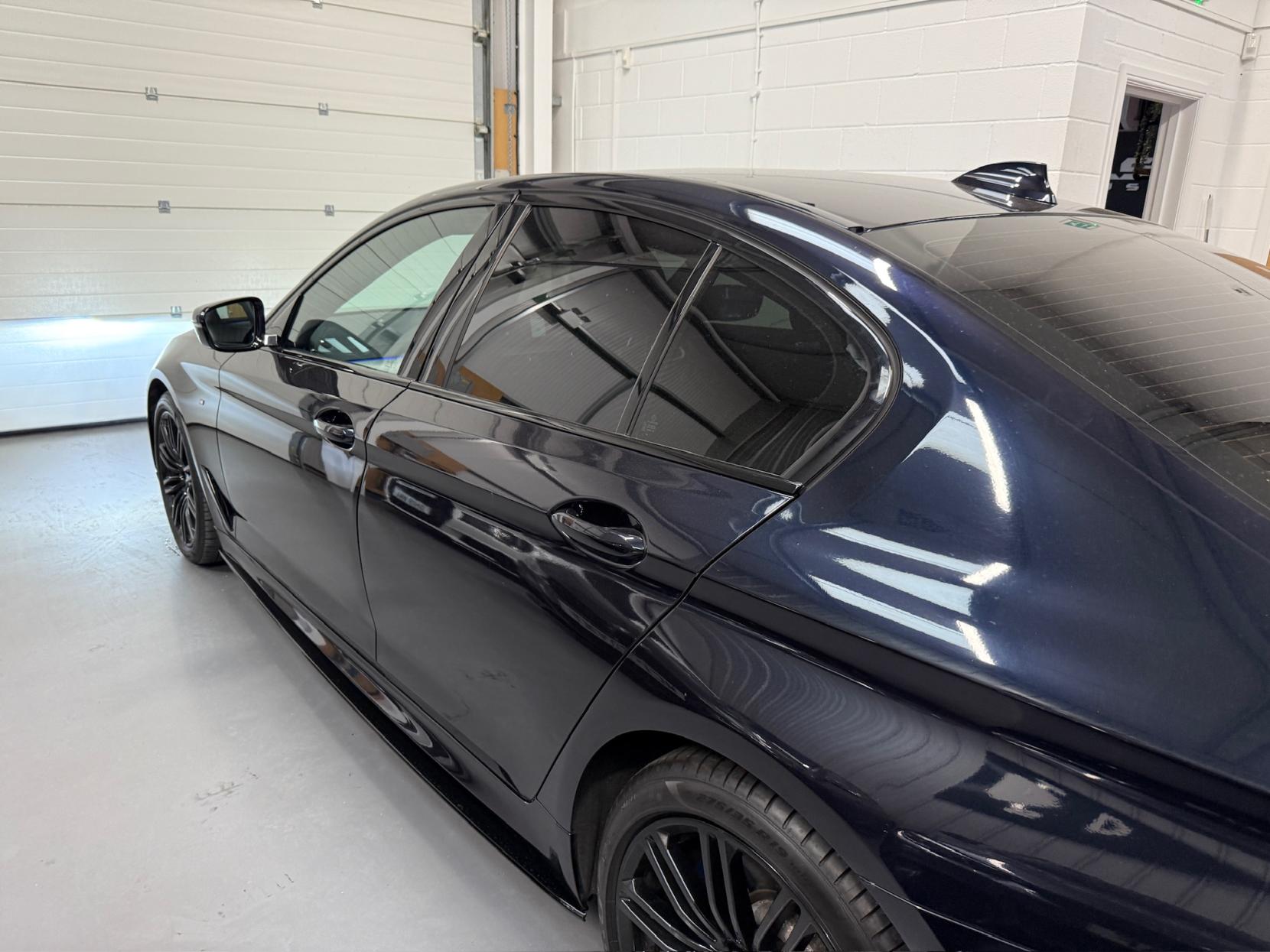 BMW 5 Series 3.0 530d M Sport Saloon 4dr Diesel Auto xDrive Euro 6 (s/s) (265 ps)