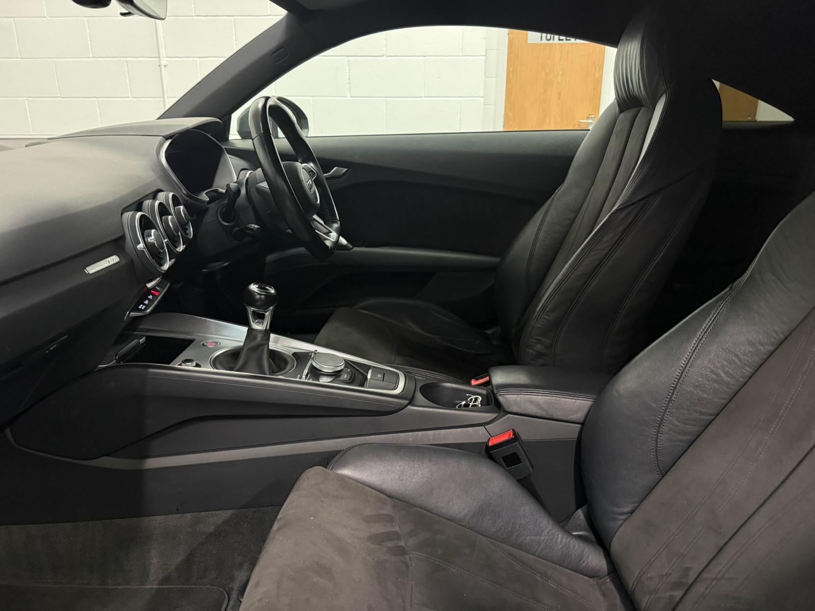 Audi TT 2.0 TDI ultra Sport Coupe 3dr Diesel Manual Euro 6 (s/s) (184 ps)