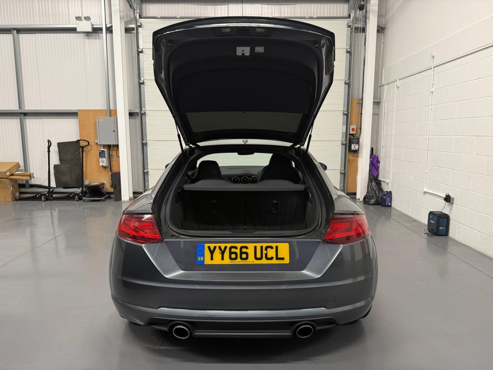 Audi TT 2.0 TDI ultra Sport Coupe 3dr Diesel Manual Euro 6 (s/s) (184 ps)