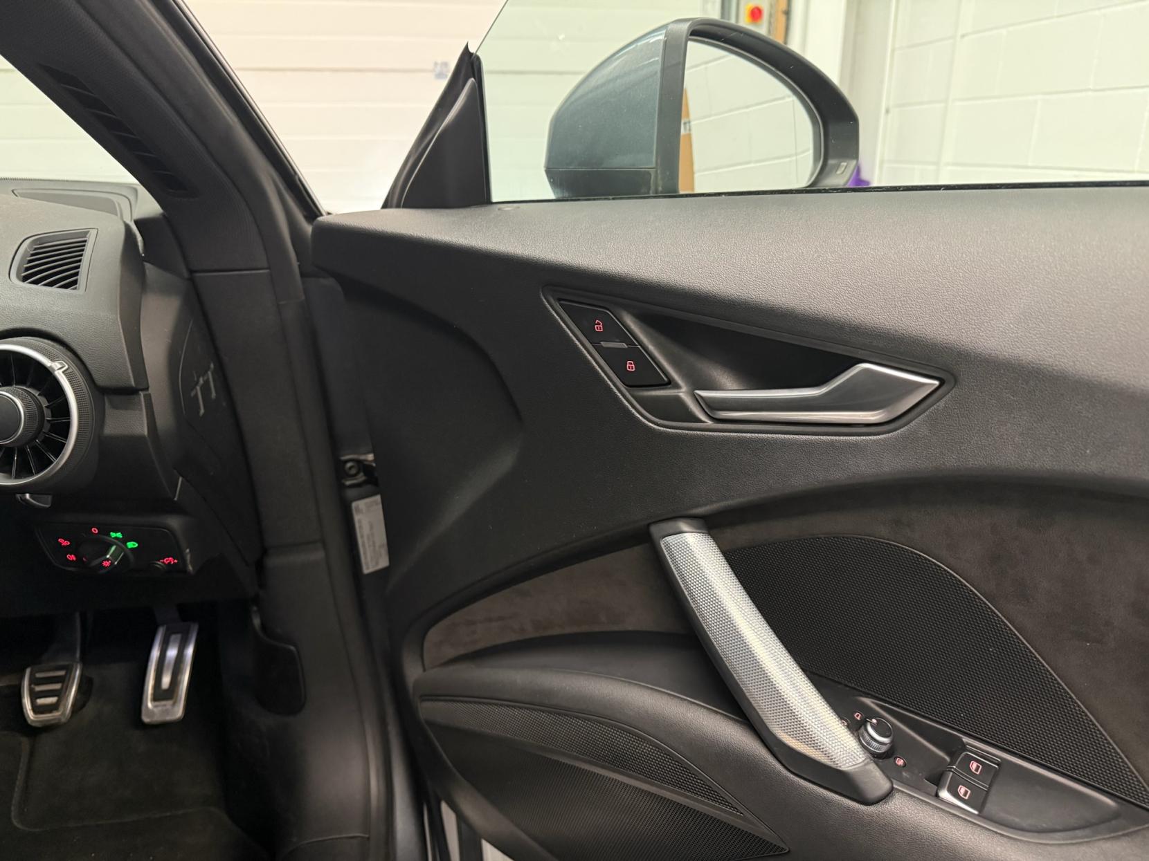 Audi TT 2.0 TDI ultra Sport Coupe 3dr Diesel Manual Euro 6 (s/s) (184 ps)