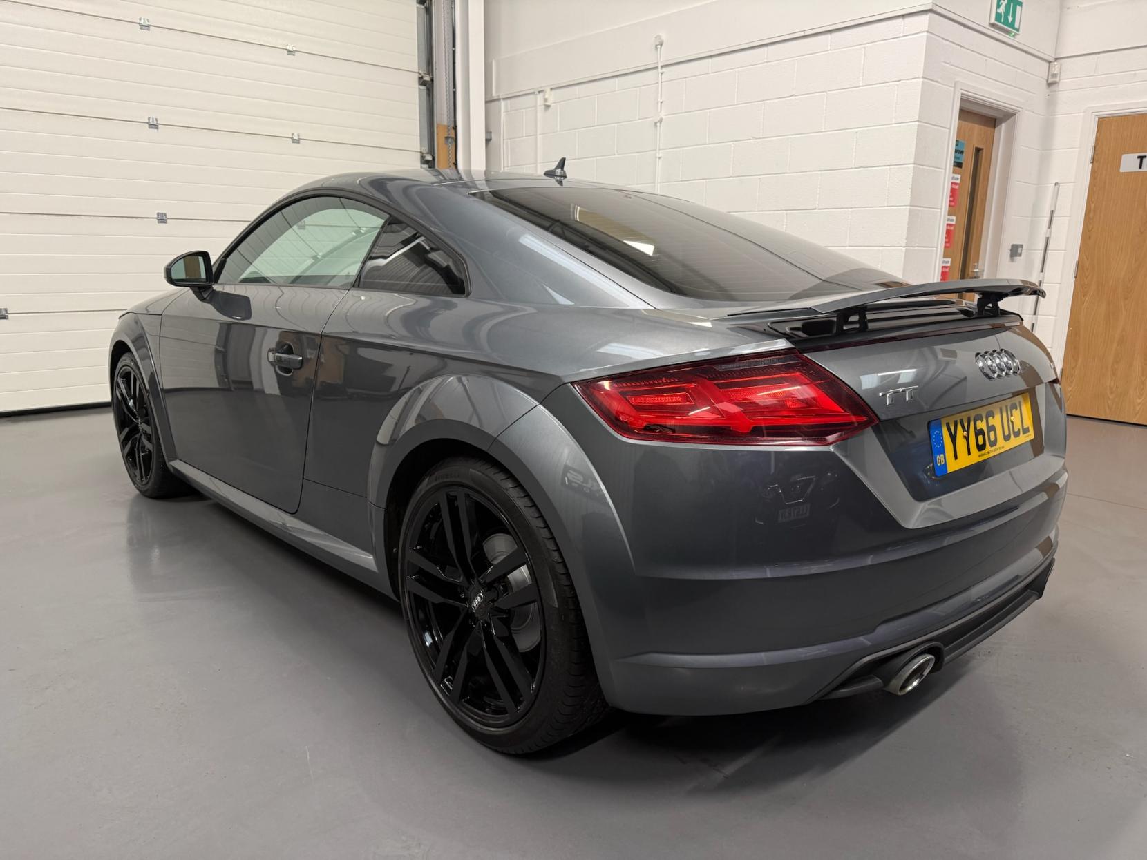 Audi TT 2.0 TDI ultra Sport Coupe 3dr Diesel Manual Euro 6 (s/s) (184 ps)
